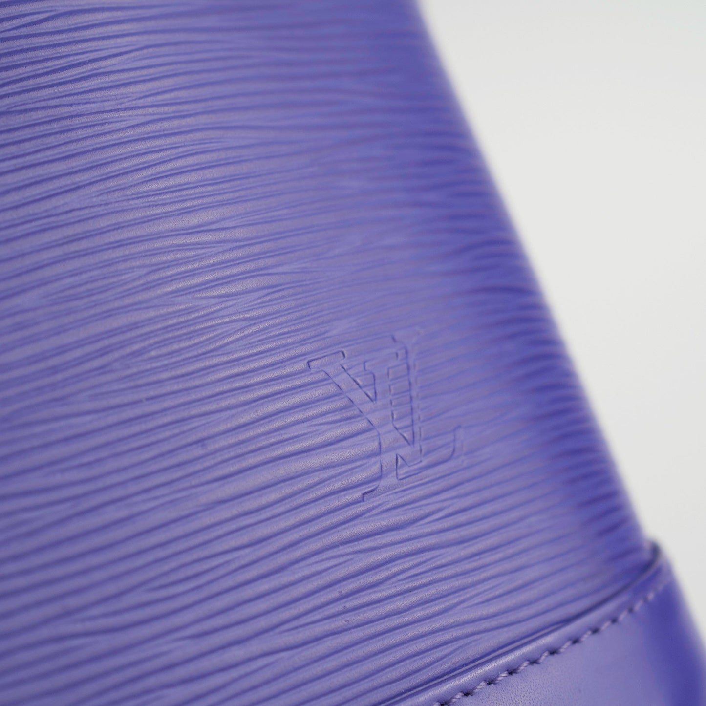 Louis Vuitton Alma PM Epi Purple