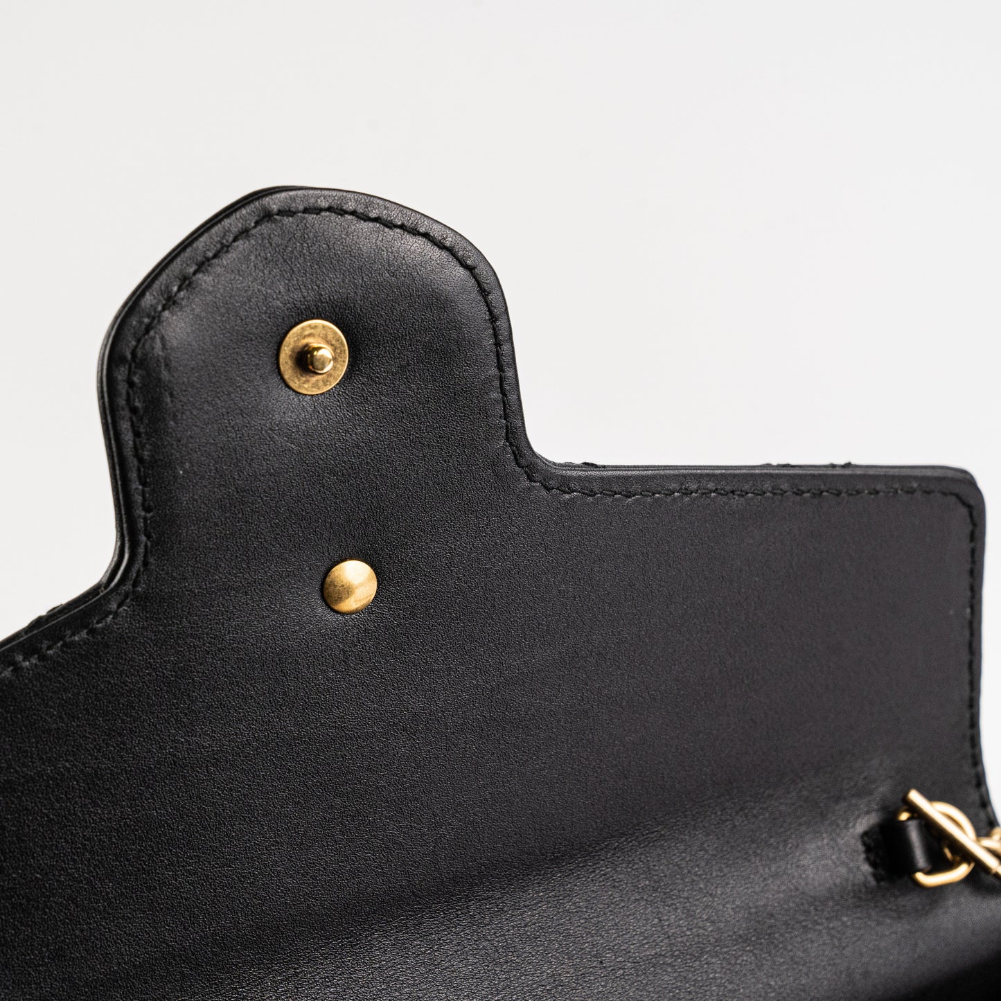 Gucci Pearl GG Black Wallet On Chain WOC