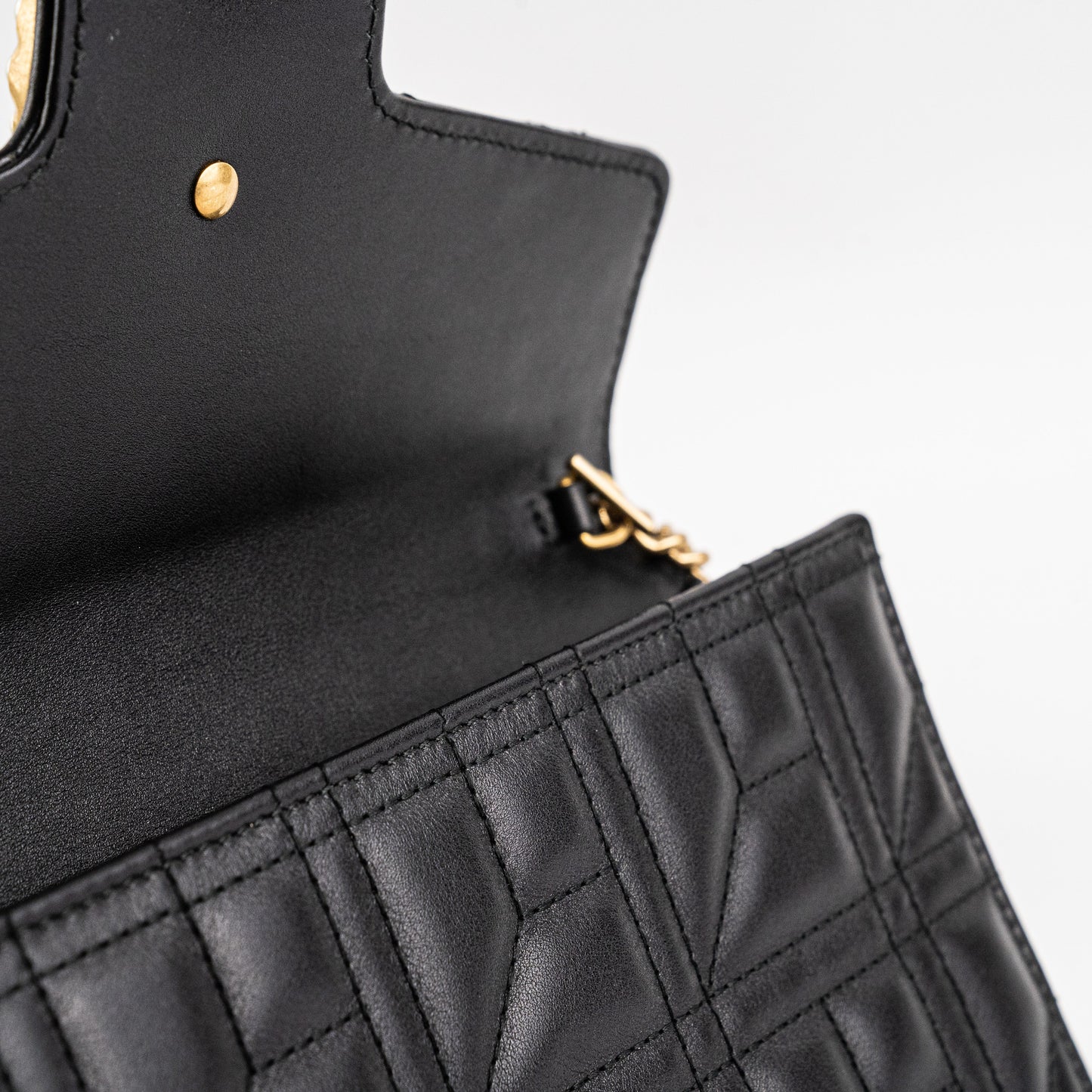 Gucci Pearl GG Black Wallet On Chain WOC