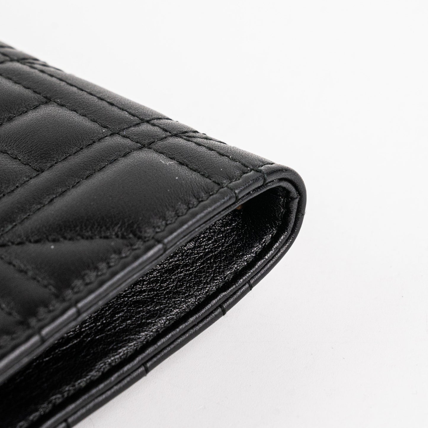 Gucci Pearl GG Black Wallet On Chain WOC