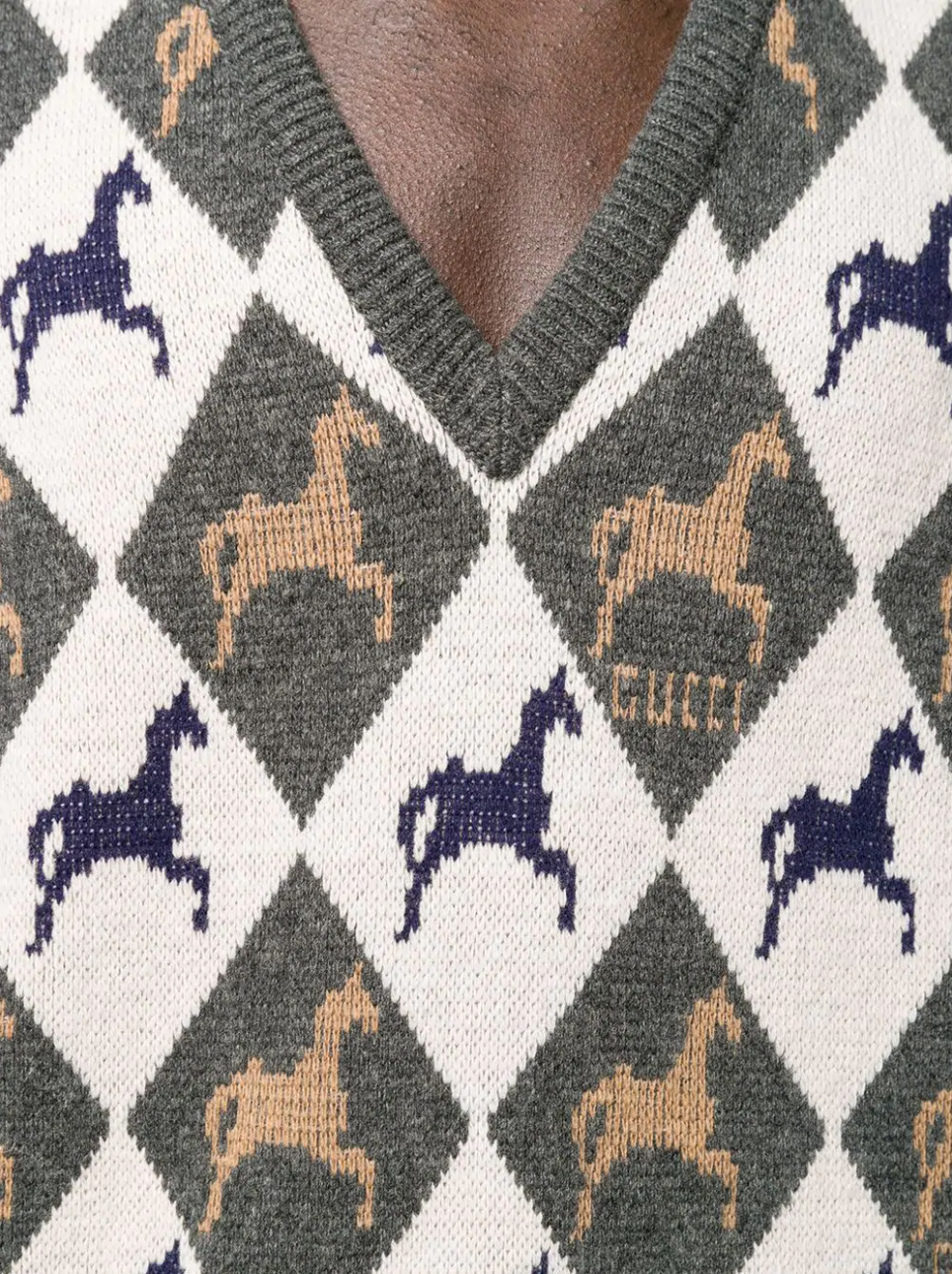 Gucci Equestrian Diamond Jacquard Sweater in Gray and White