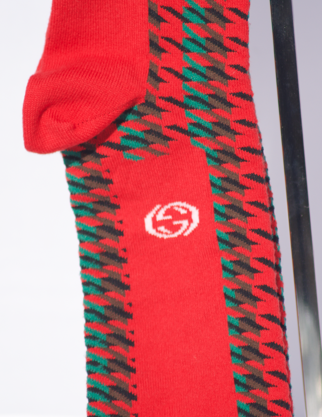 Gucci Houndstooth Socks with Interlocking G in Red