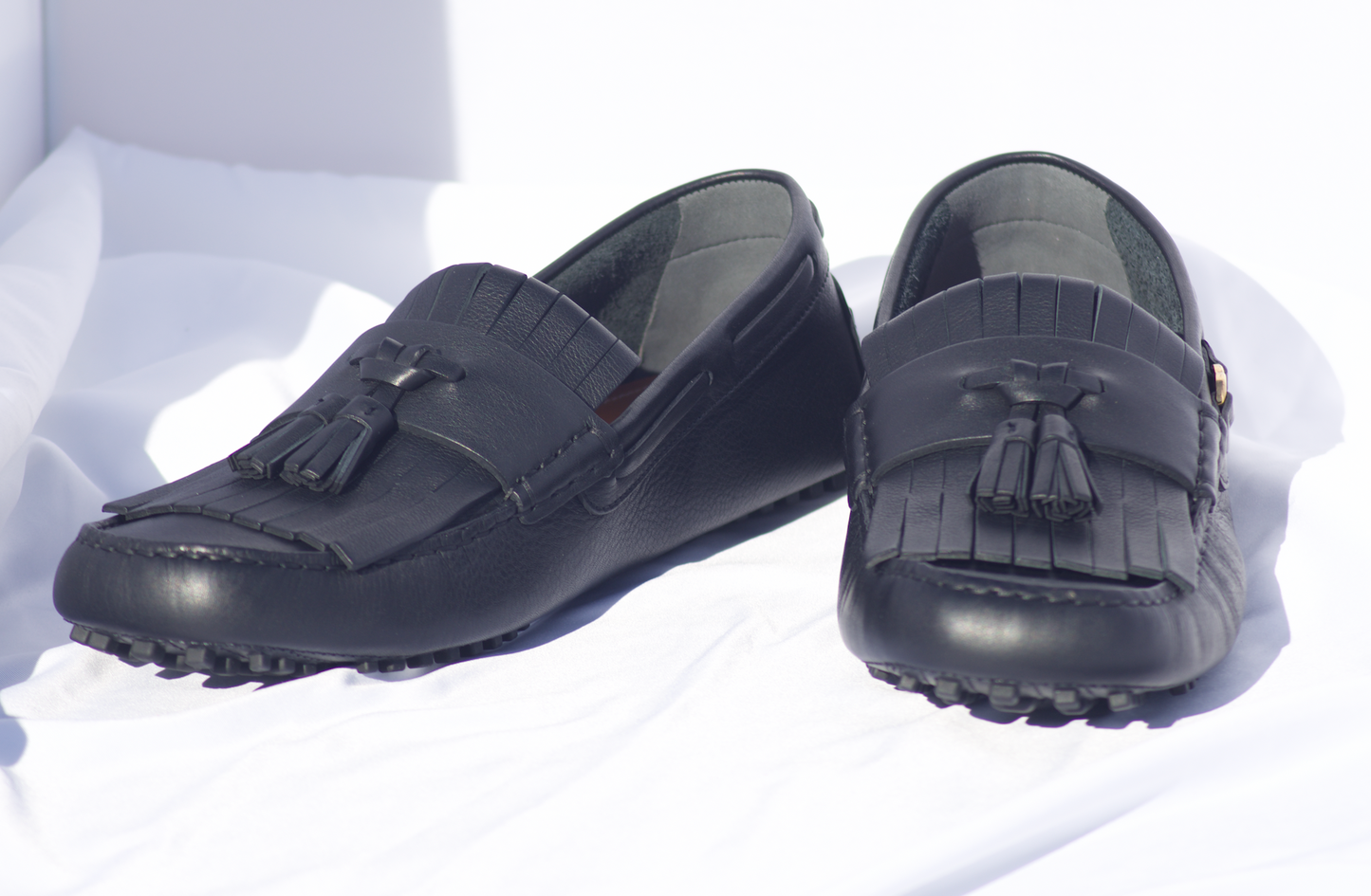 Gucci Men's Black Driving Shoe with Tassel