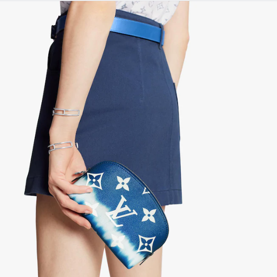 Louis Vuitton Escale Pochette Cosmetique Bleu