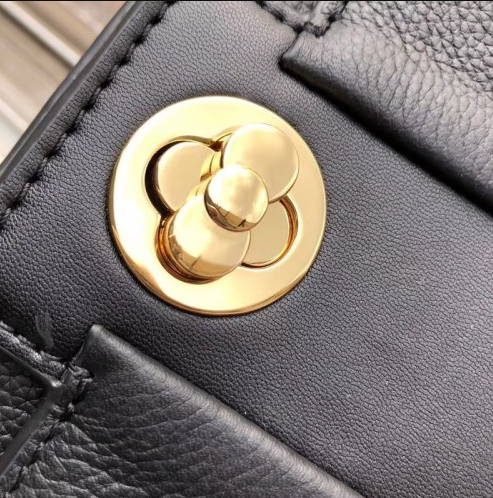 Louis Vuitton Astrid Veau Nuage Leather Noir