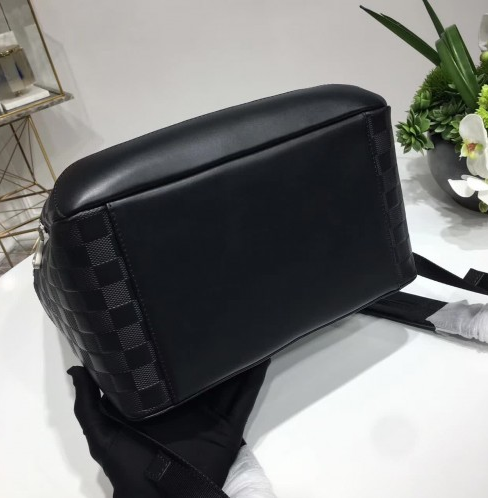 Louis Vuitton Avenue Backpack Damier Infini Leather Onyx