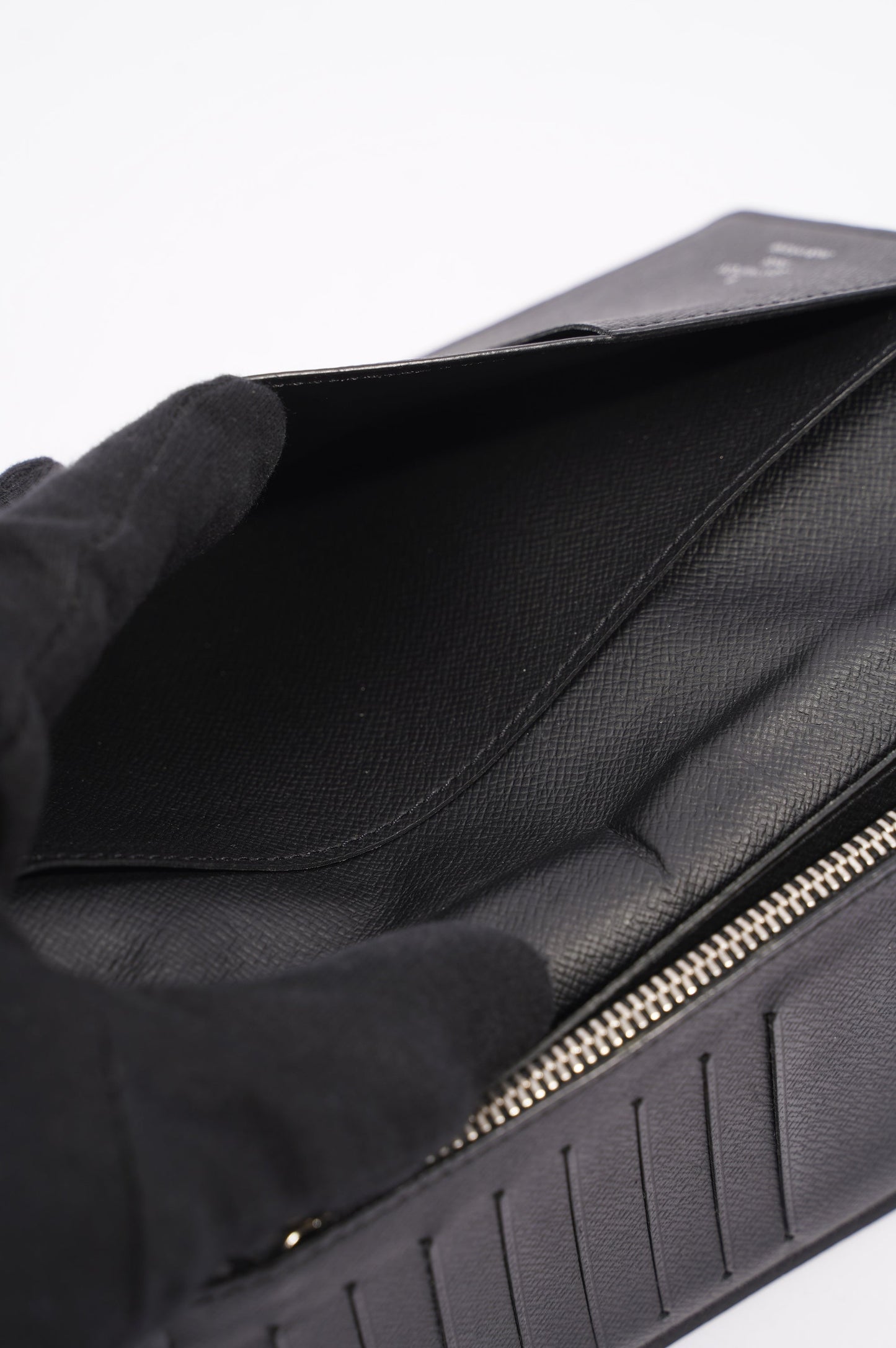 Louis Vuitton Brazza Wallet Damier Graphite Canvas