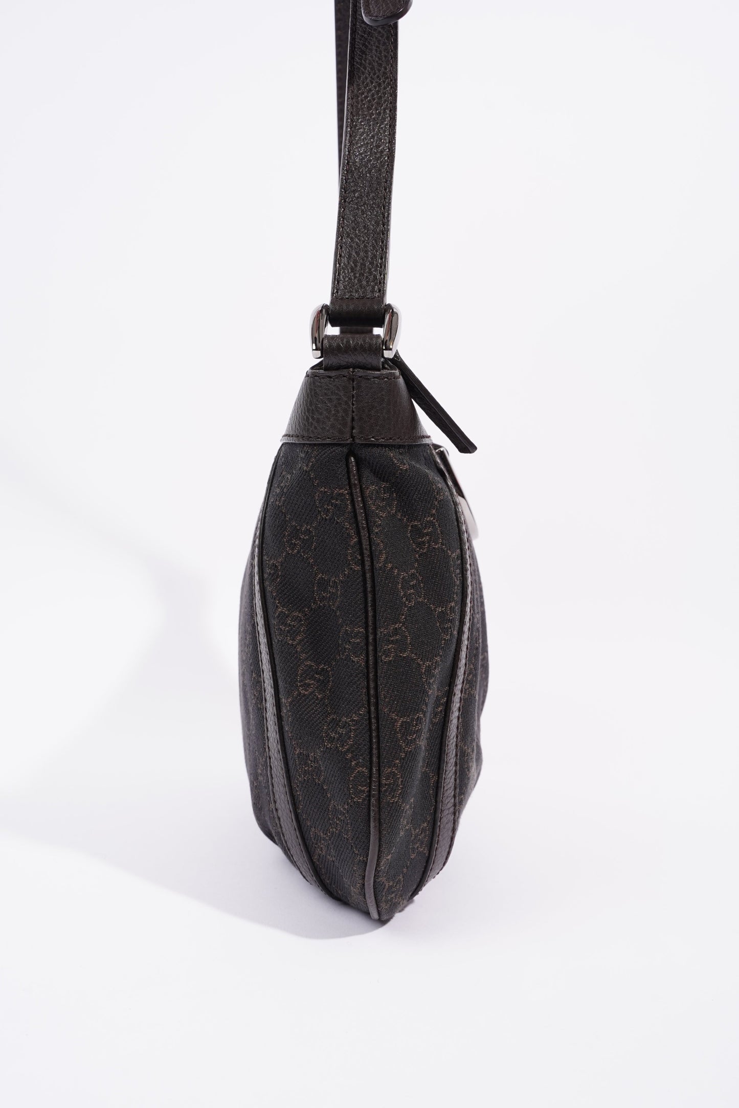 Gucci D Ring Shoulder Bag Black Supreme Canvas