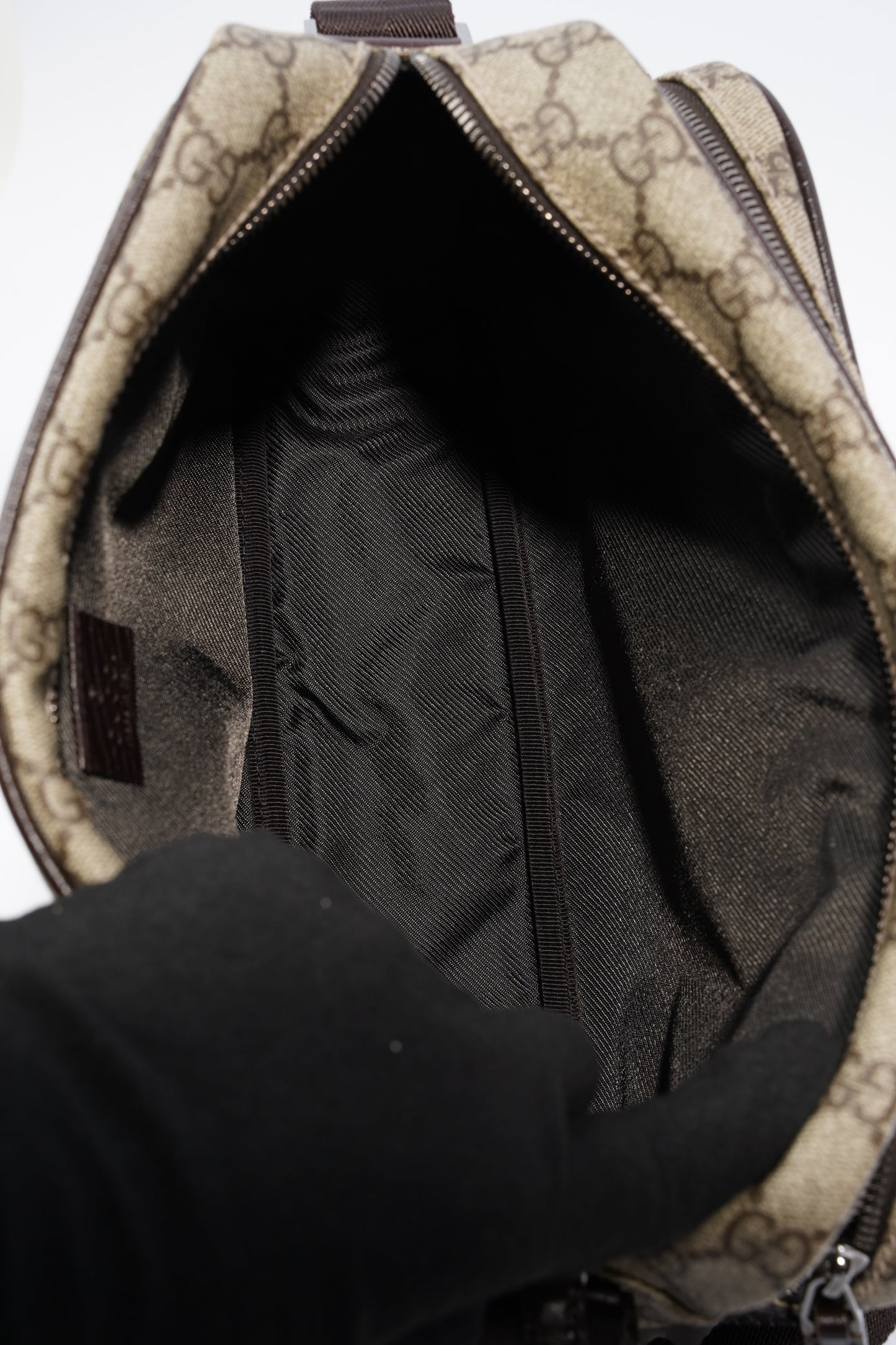 Gucci Shoulder Bag Supreme Canvas