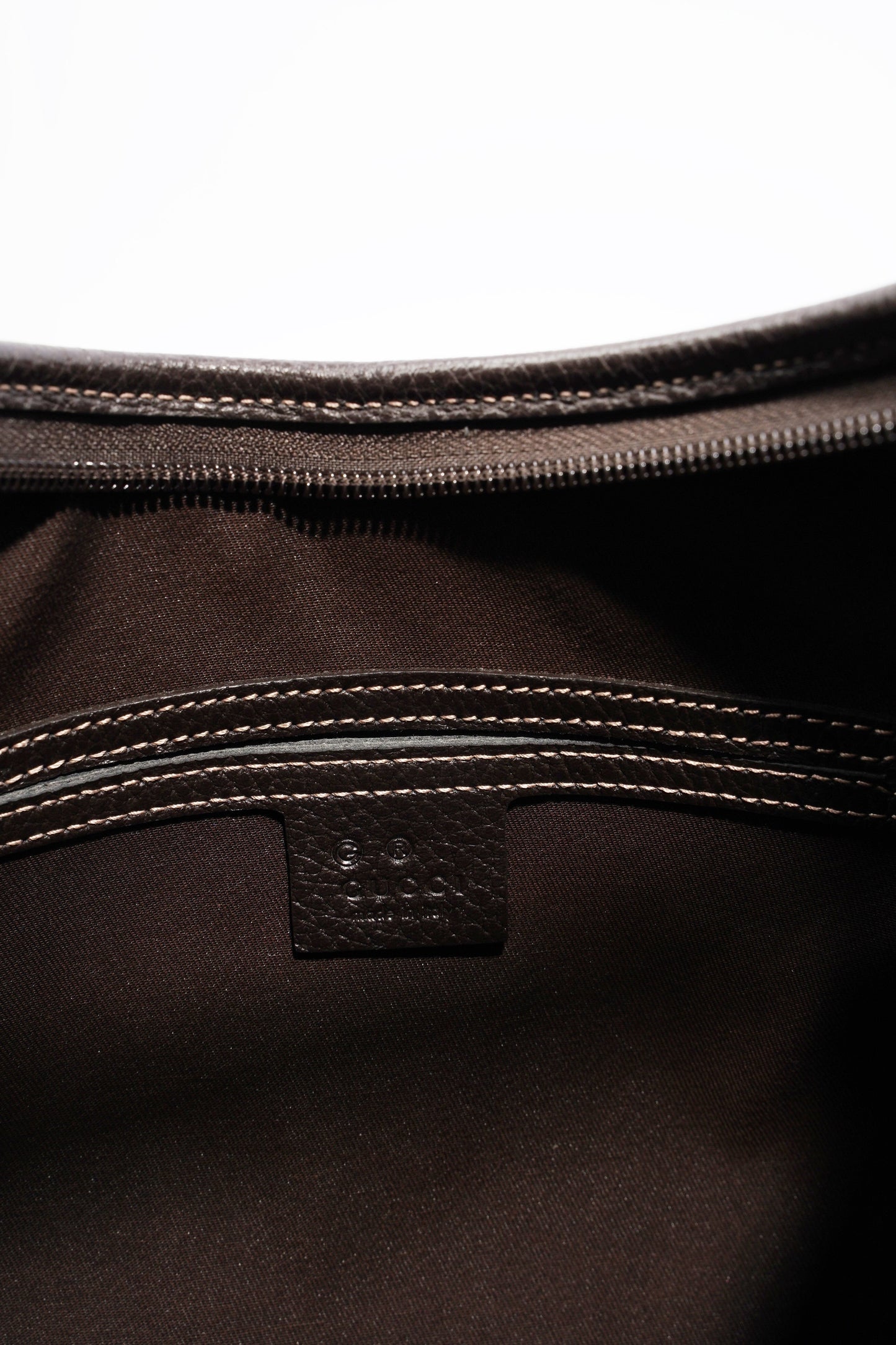 Gucci Abbey D Ring Shoulder Bag Supreme Print / Brown Canvas