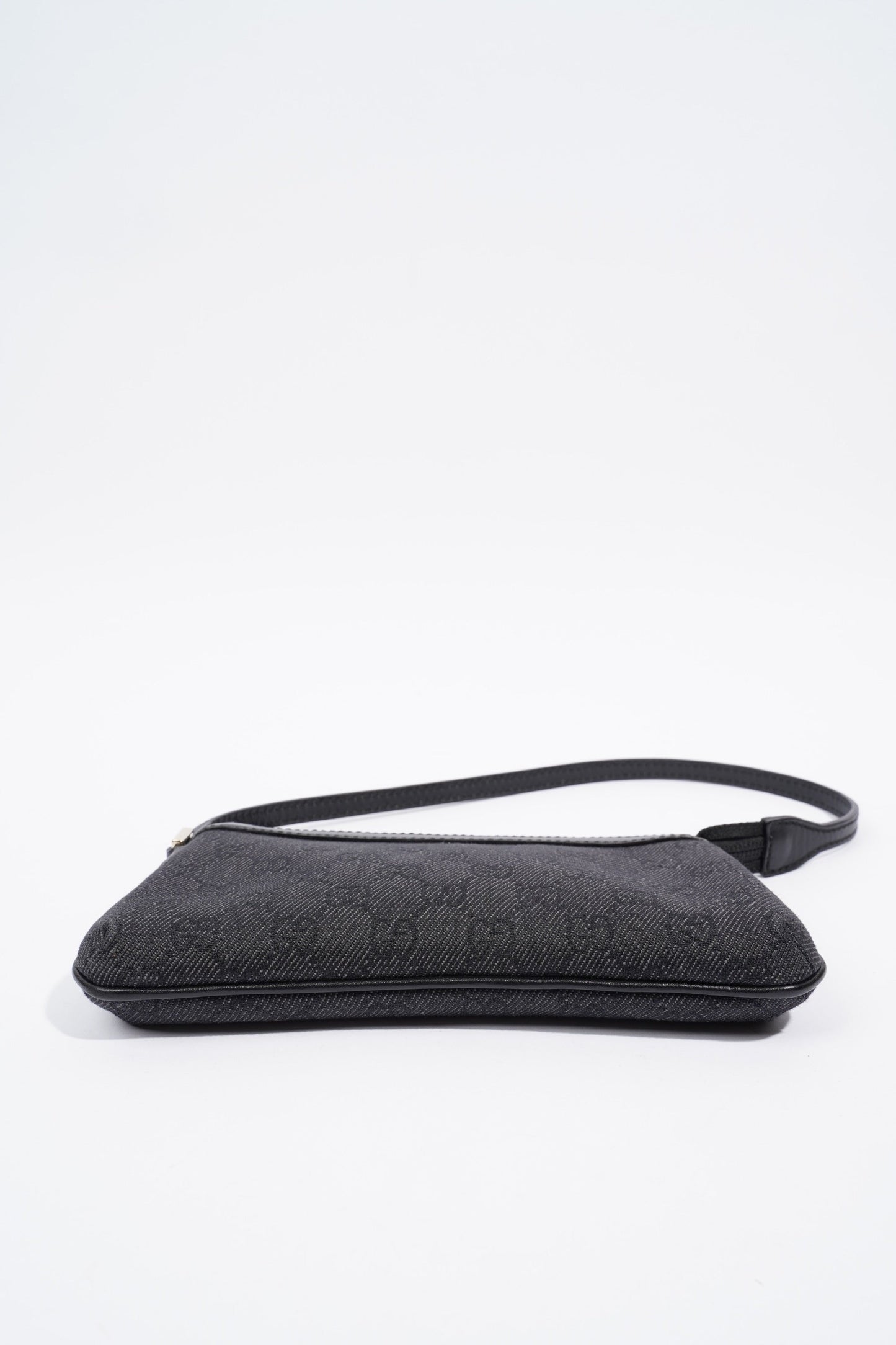 Gucci Pochette Supreme Print / Black