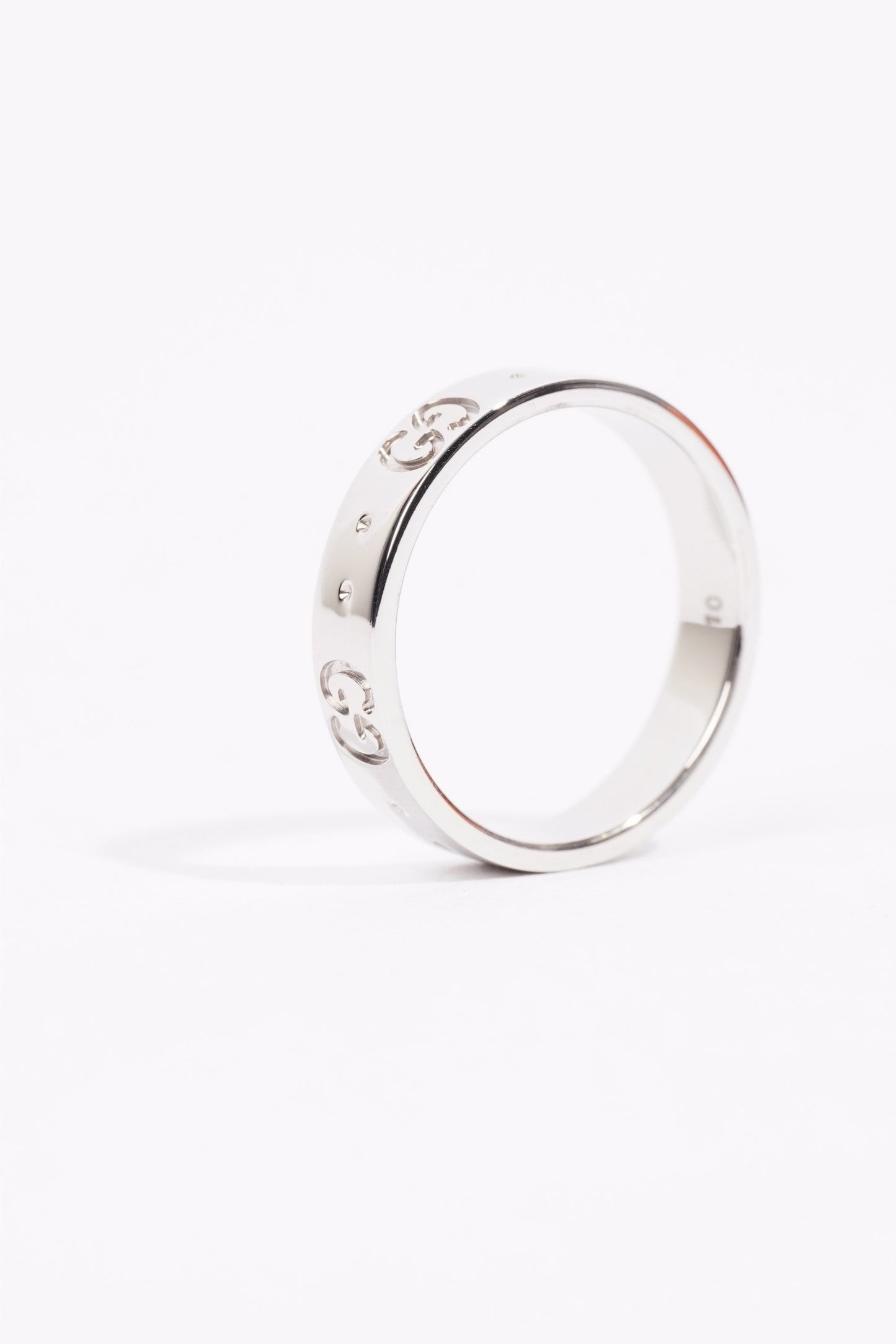 Gucci Icon Logo Ring White Gold White Gold 10