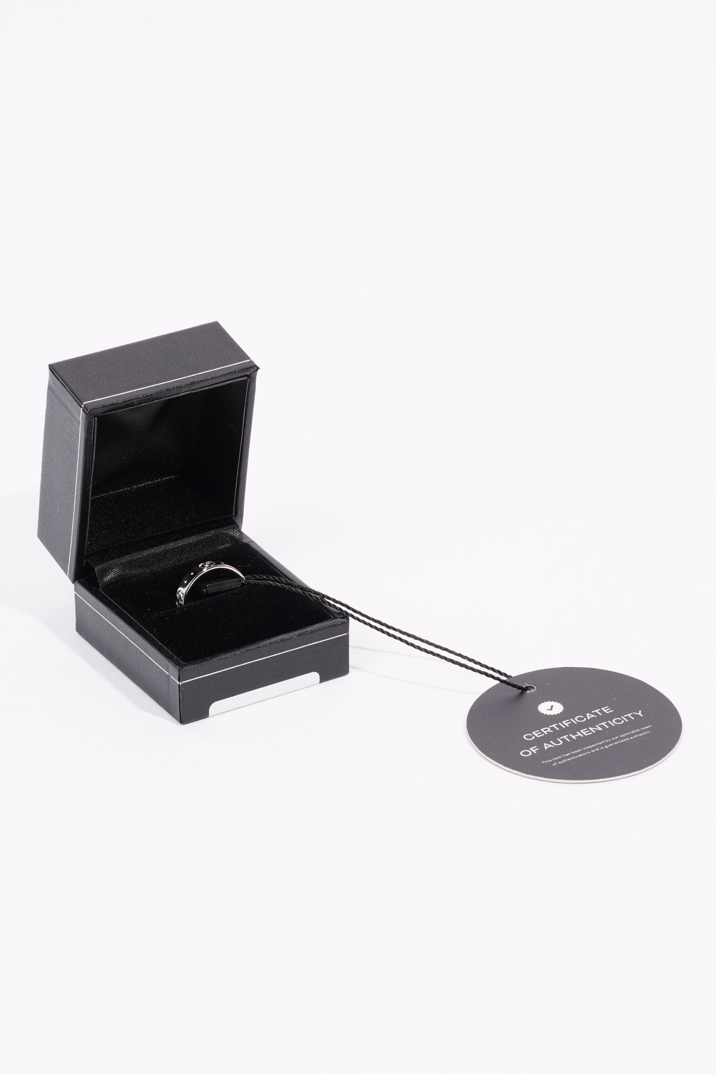 Gucci Icon Logo Ring White Gold White Gold 10