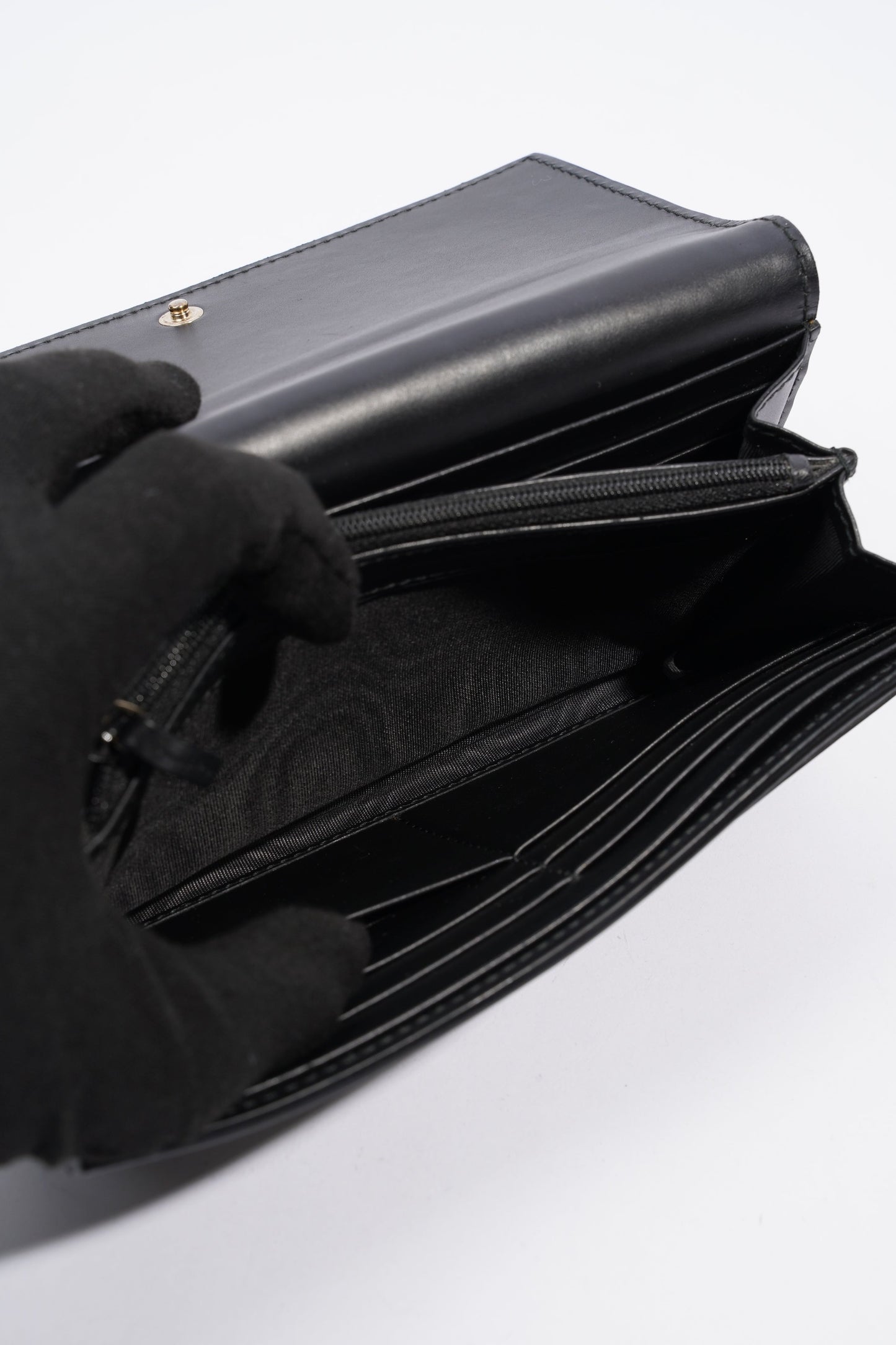 Gucci Guccissima Bow Wallet Black Leather