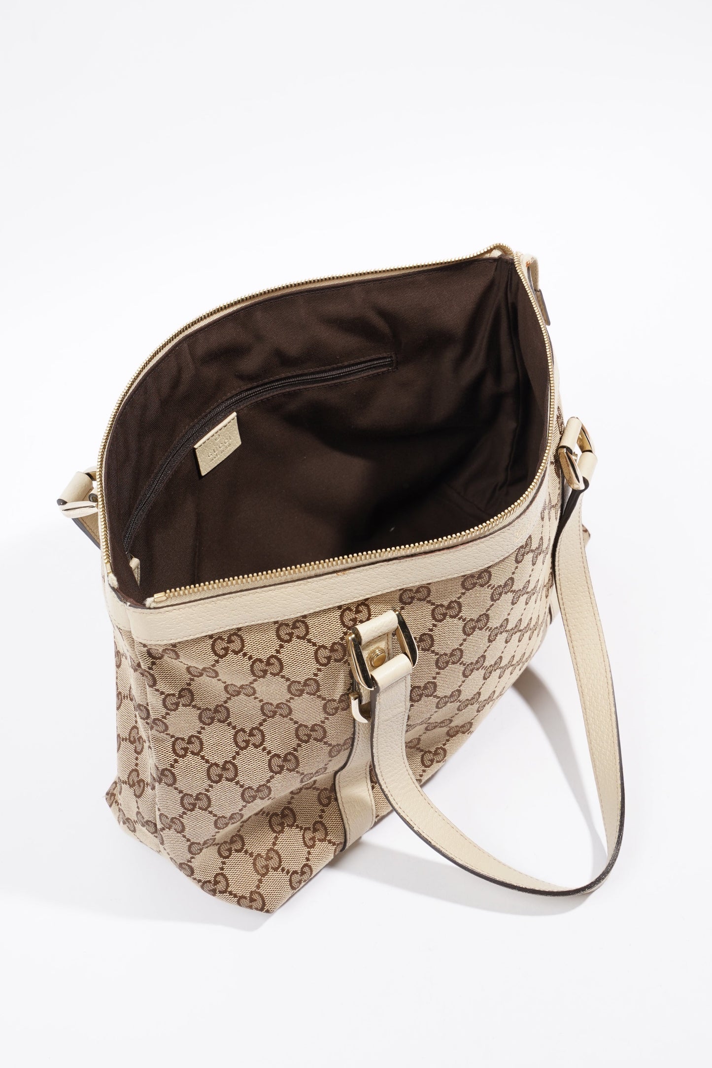 Gucci Abbey Shoulder Bag Supreme Print / White Canvas Medium