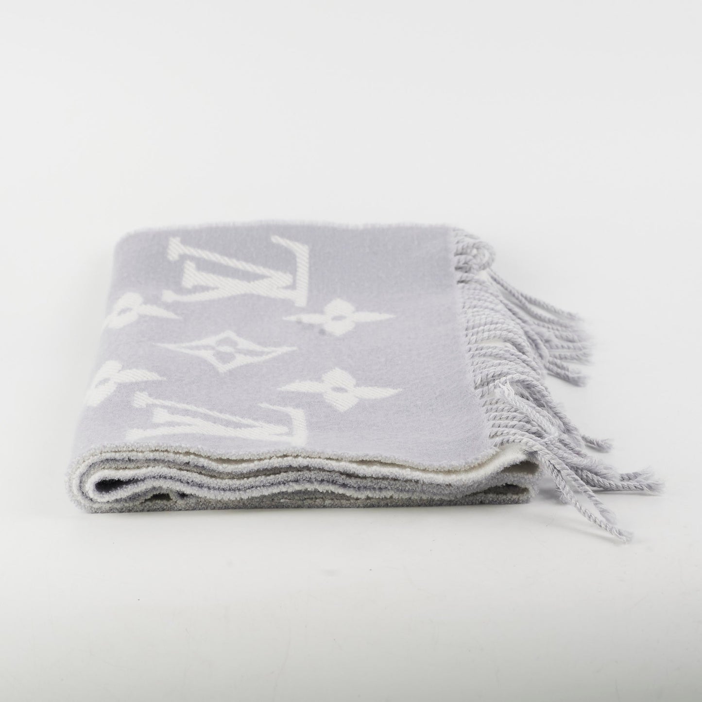 Louis Vuitton Essential Scarf Grey/Purple