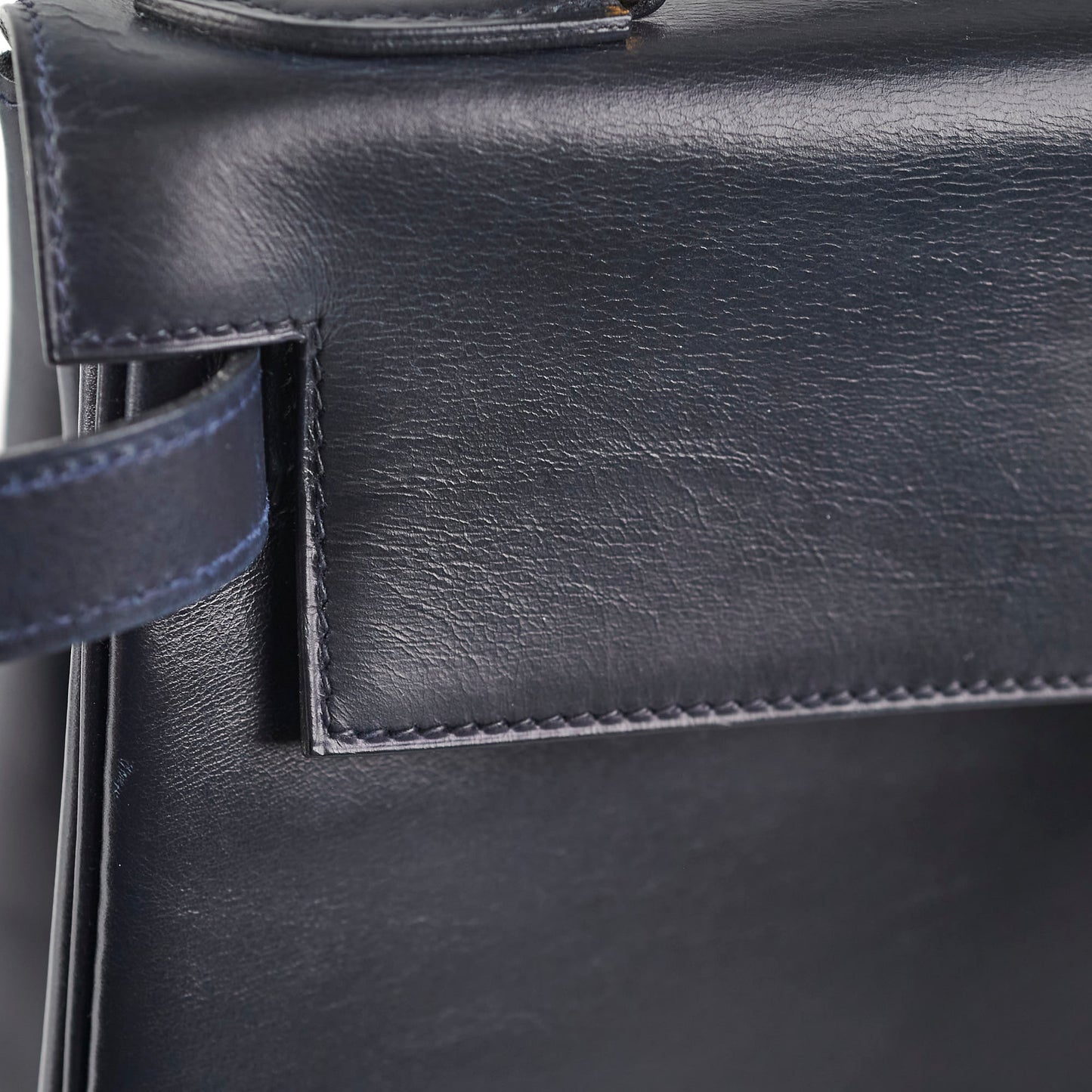 Hermes Vintage Kelly 28 Box Leather Navy - H Circle 1978