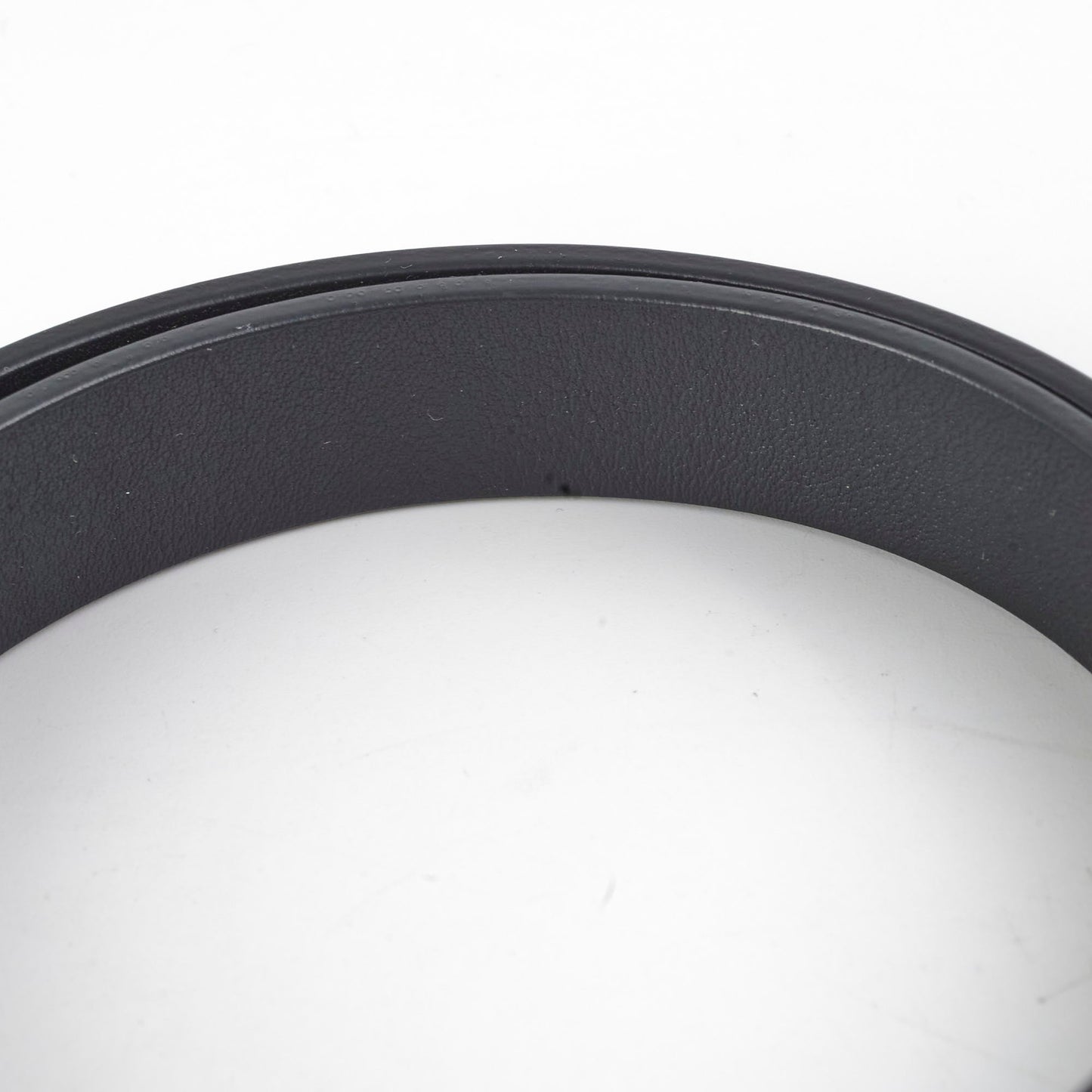 Louis Vuitton Belt Size 75 Black