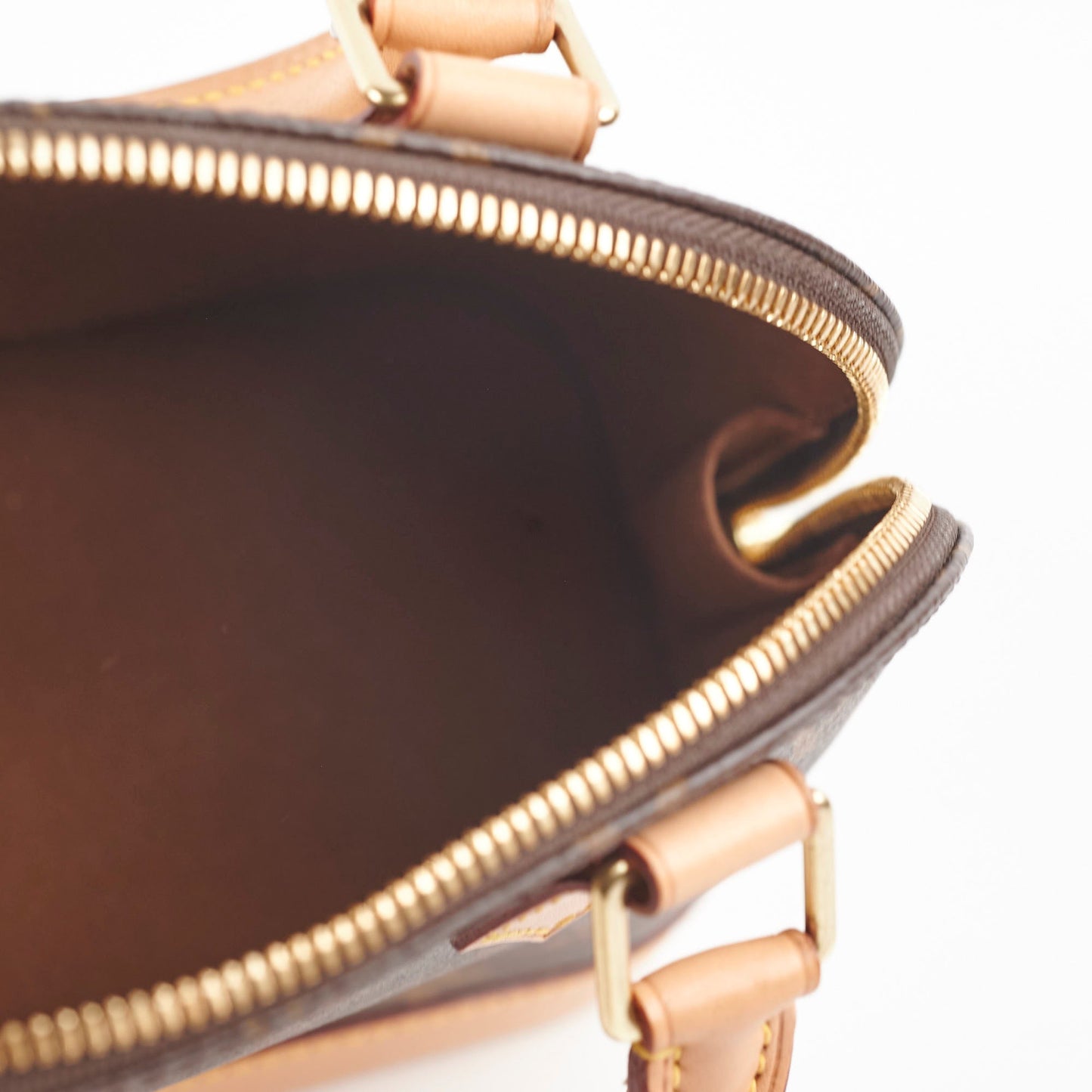 Louis Vuitton Alma BB Monogram