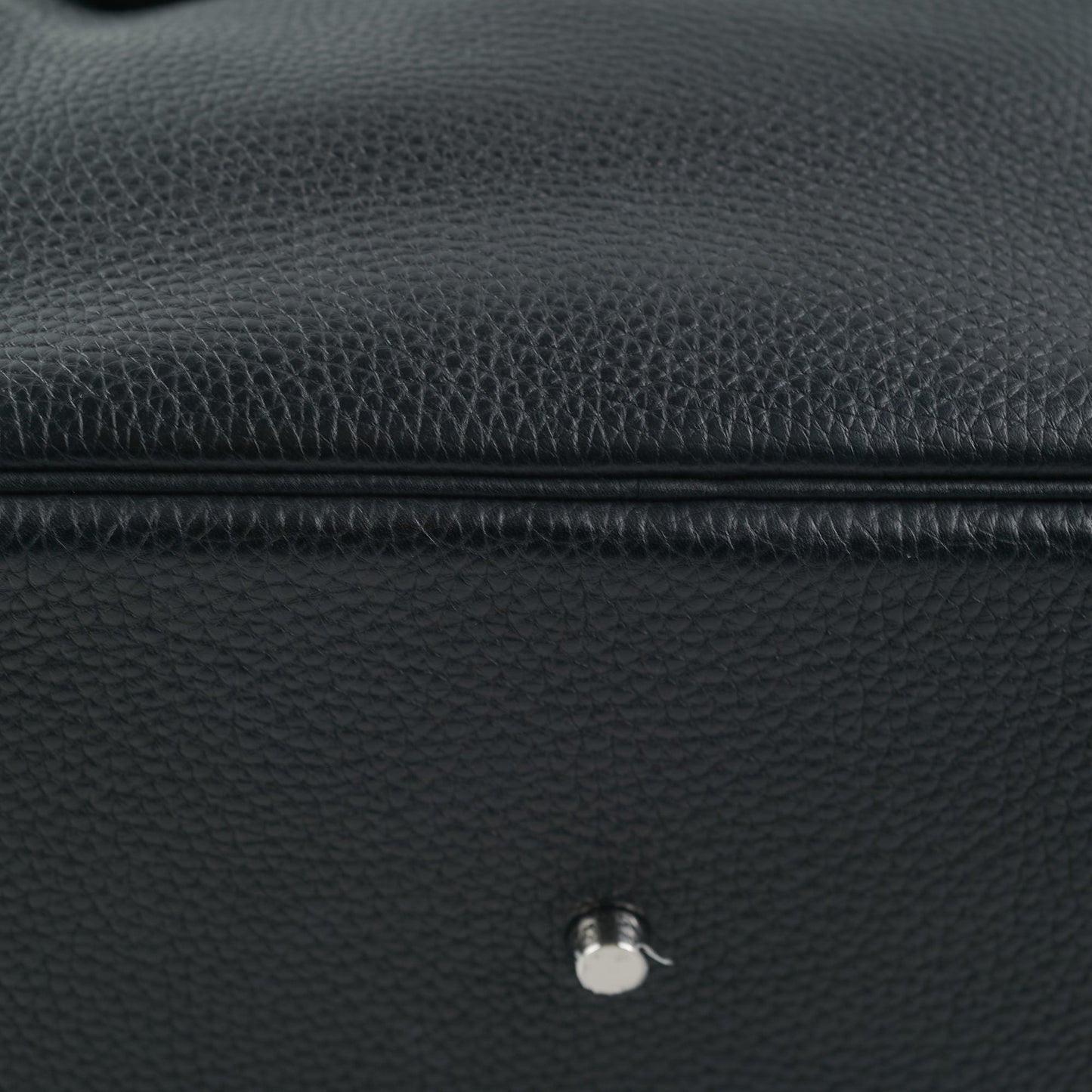 Hermes Lindy 30 Black C Stamp