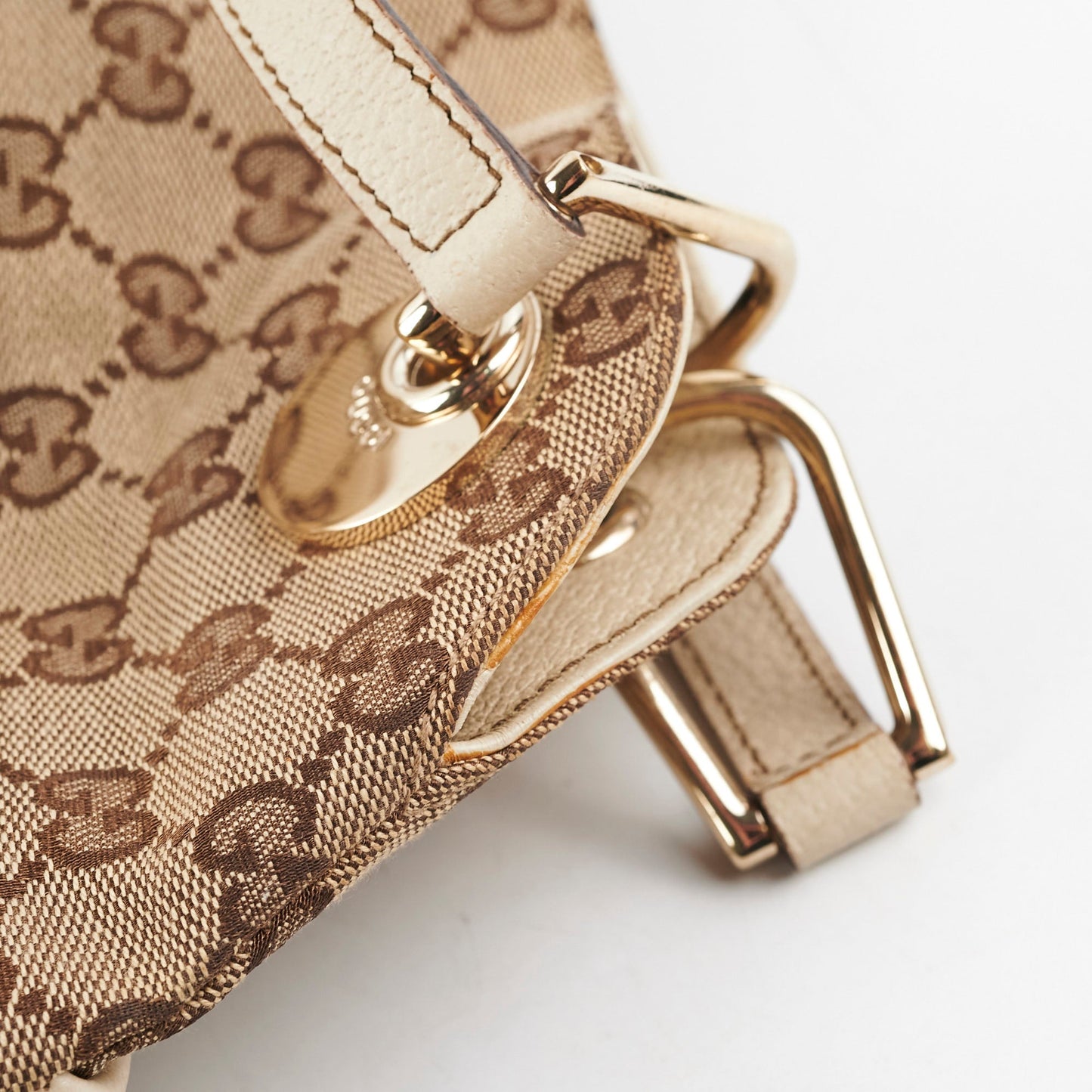 Gucci Vintage Monogram Shoulder Bag
