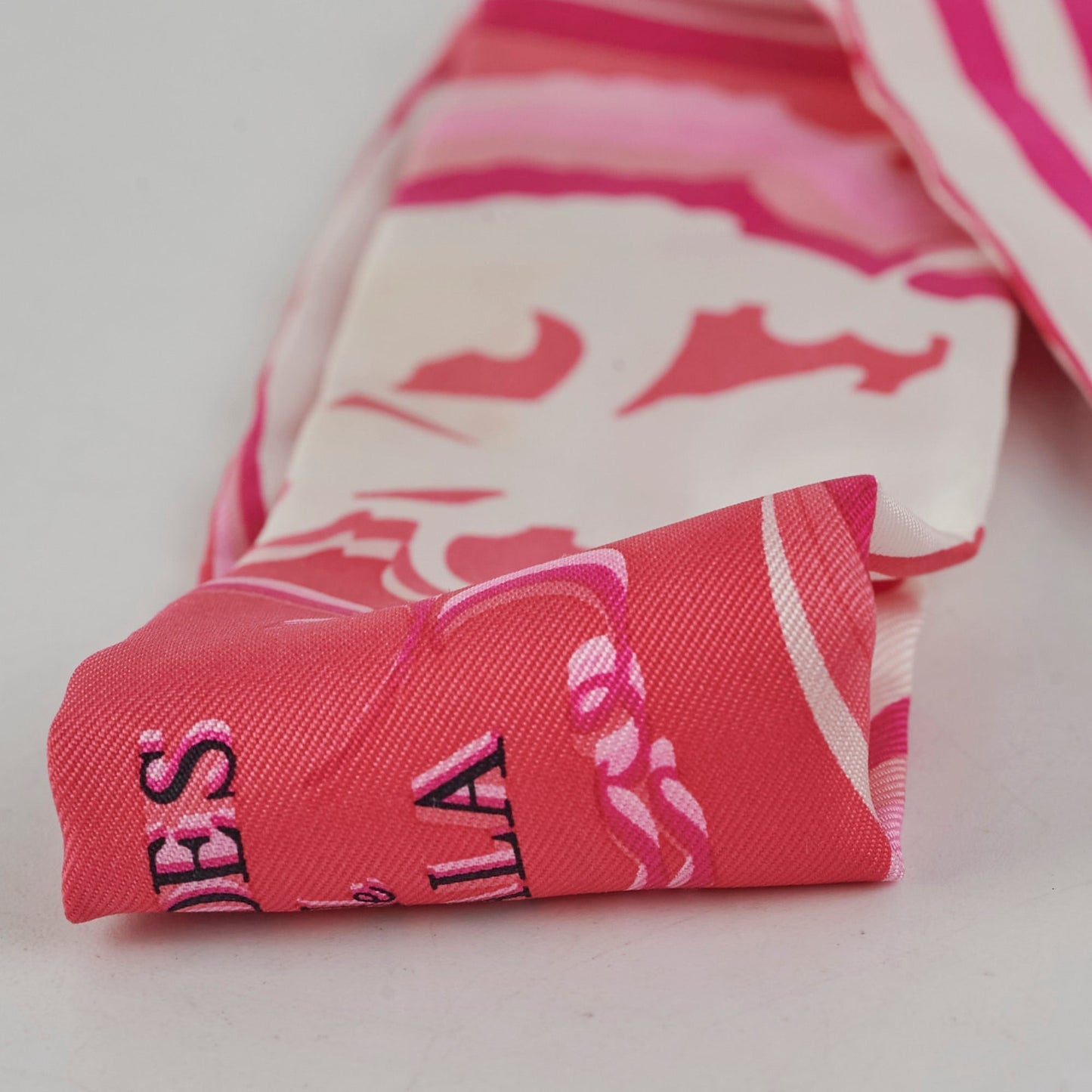 Hermes Twilly Pink/White