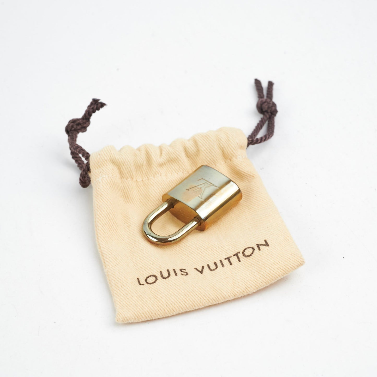 Louis Vuitton Estrela MM Noir