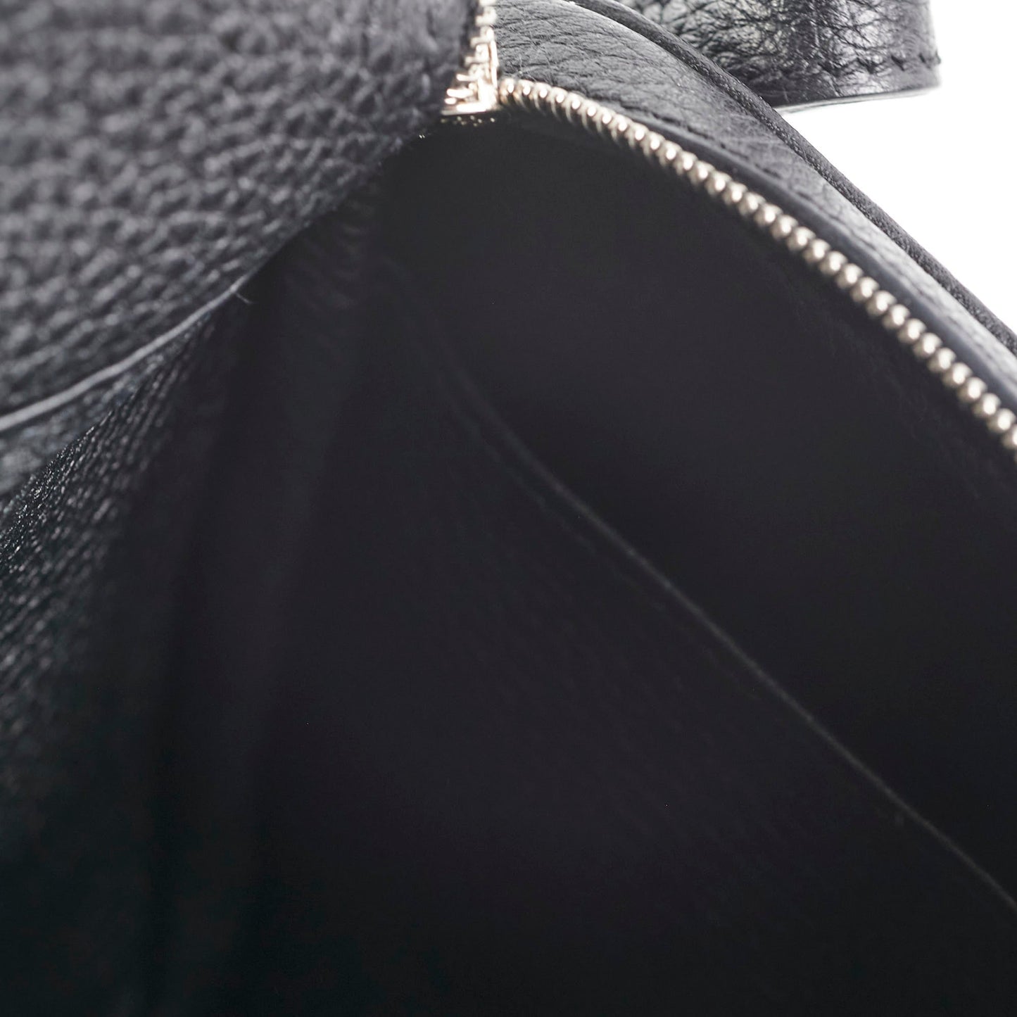 Hermes Lindy 26 Black - X Stamp