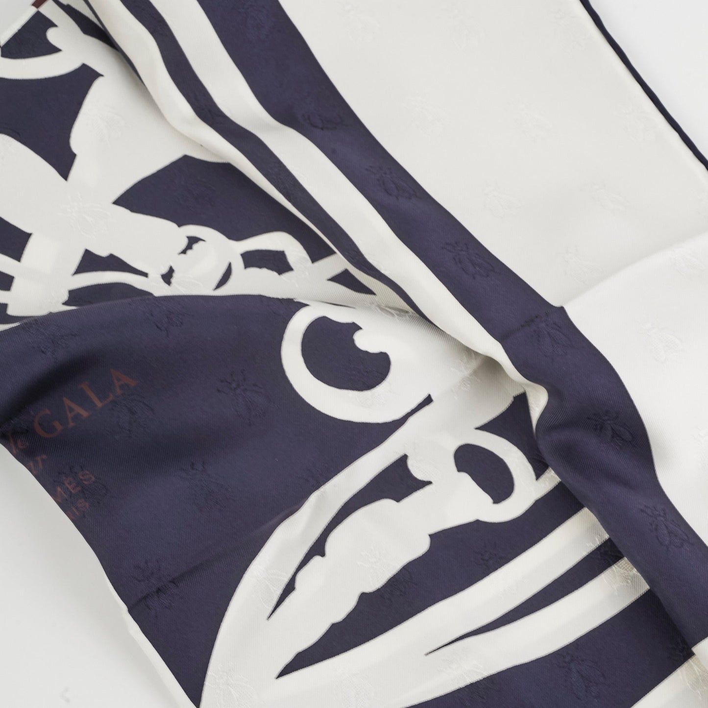 Hermes bride de gala silk scarf maroon cream