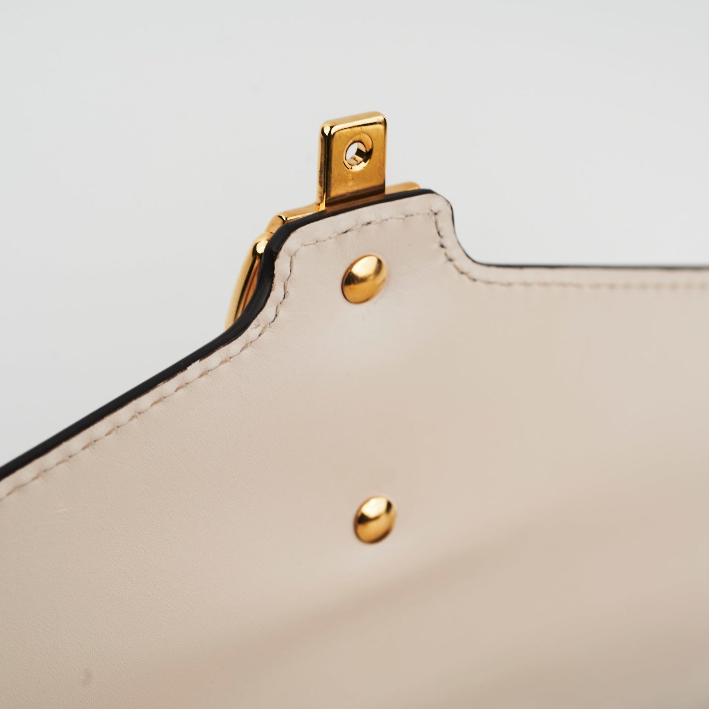 Gucci Sylvia White Shoulder Bag