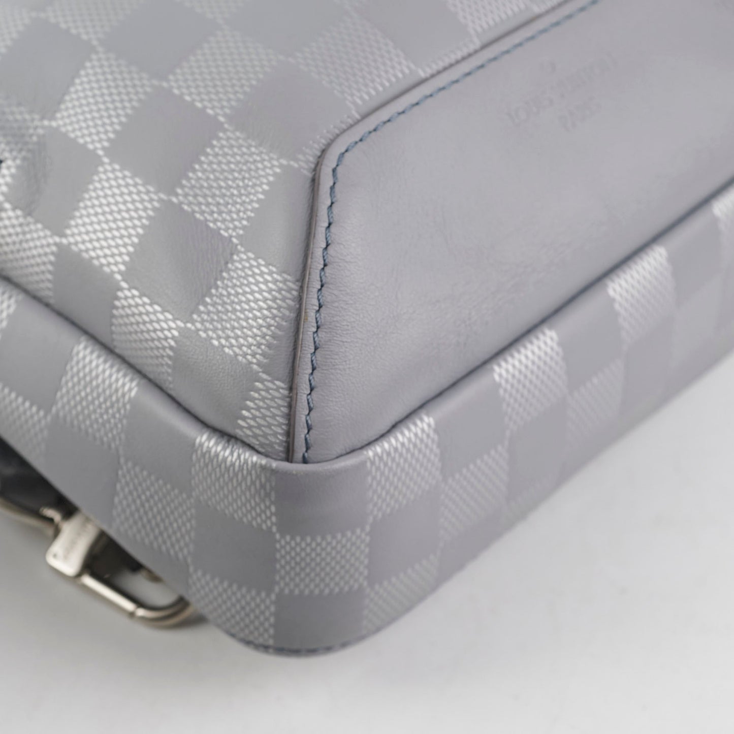 Louis Vuitton Grey Sling Bag Damier Ebene