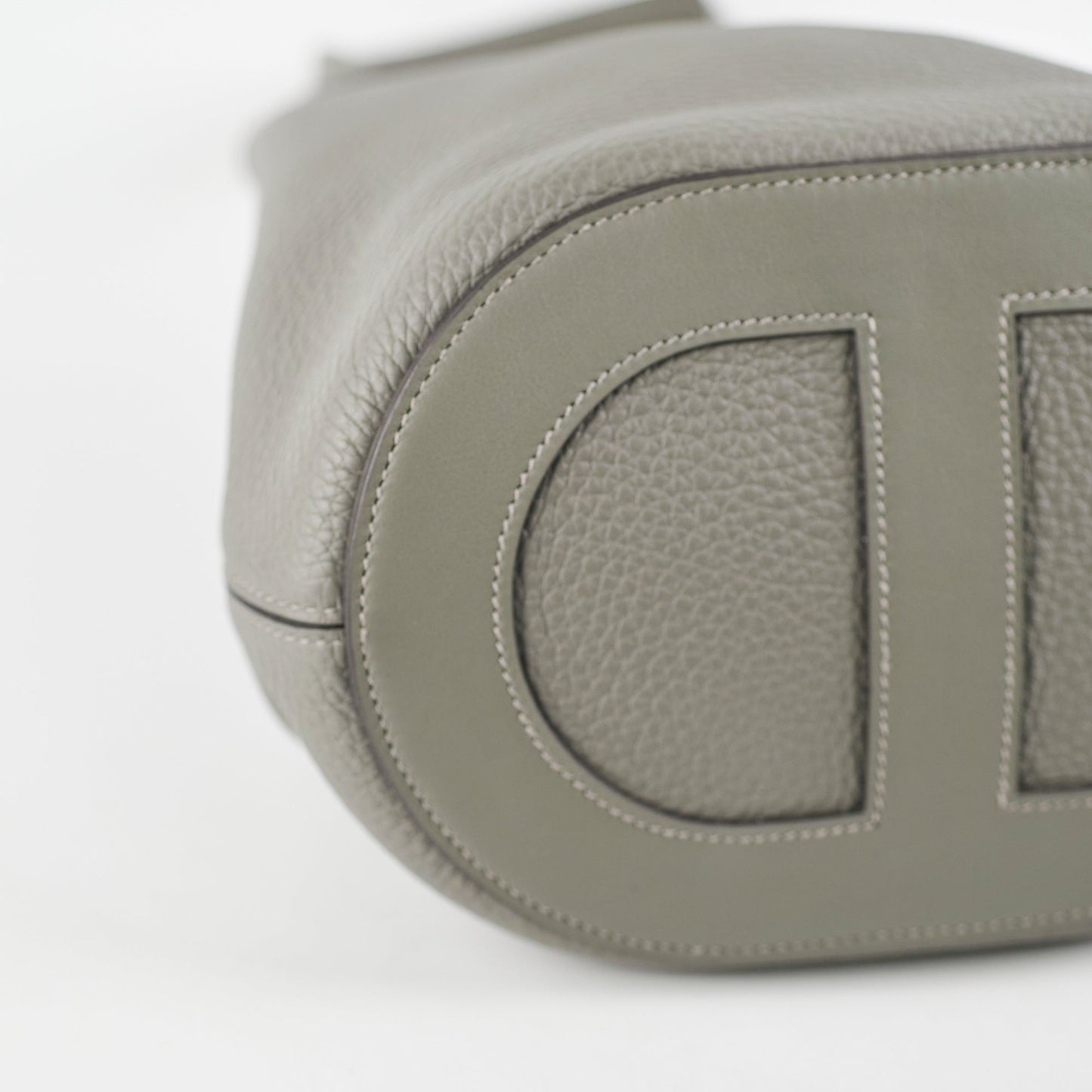 Hermes In The Loop 23 Clemence Gris Meyer - U Stamp