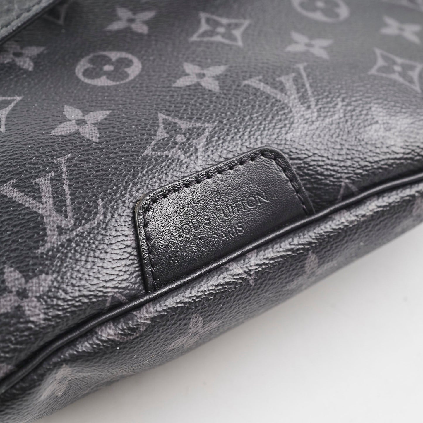 Louis Vuitton Discovery GM Bumbag