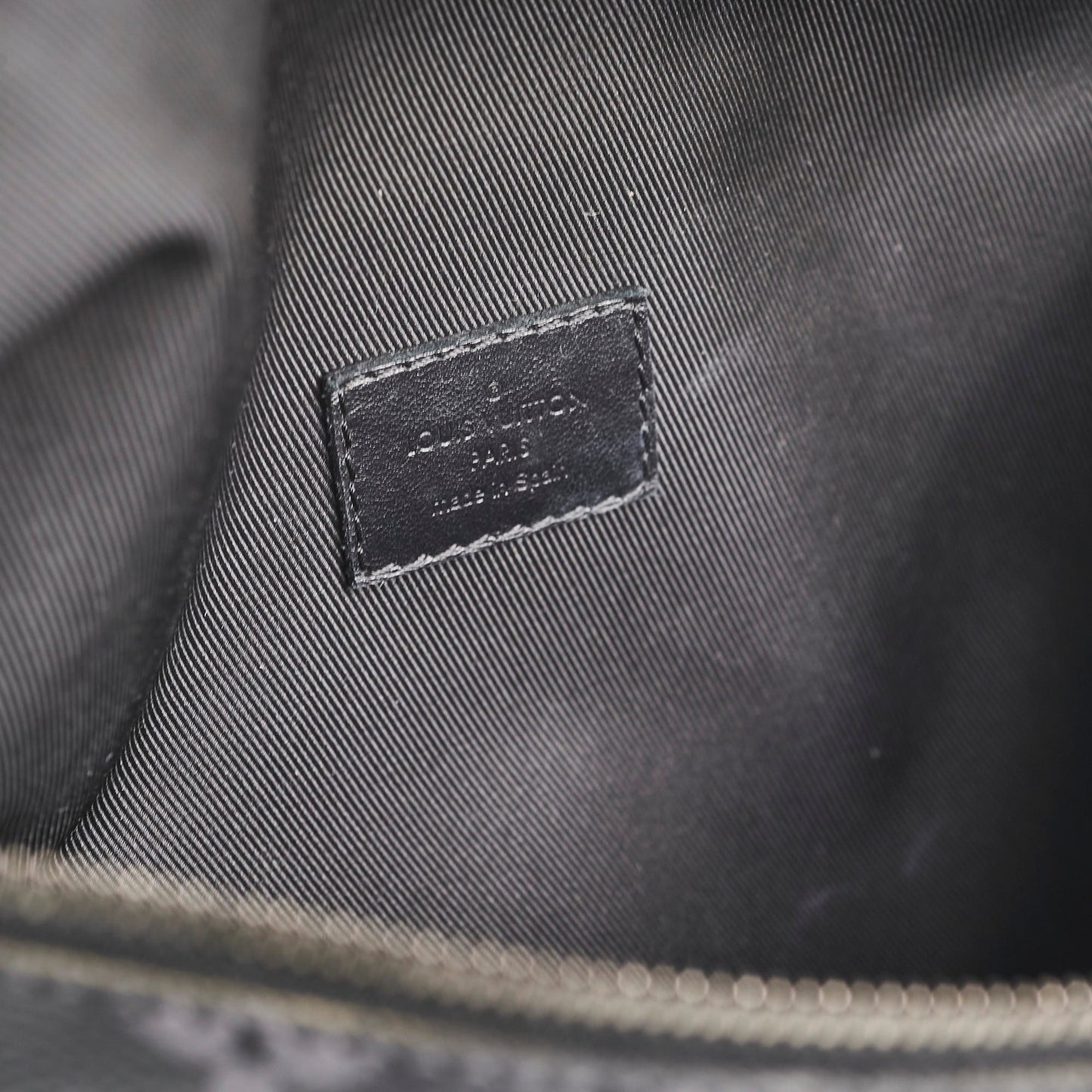 Louis Vuitton Discovery GM Bumbag