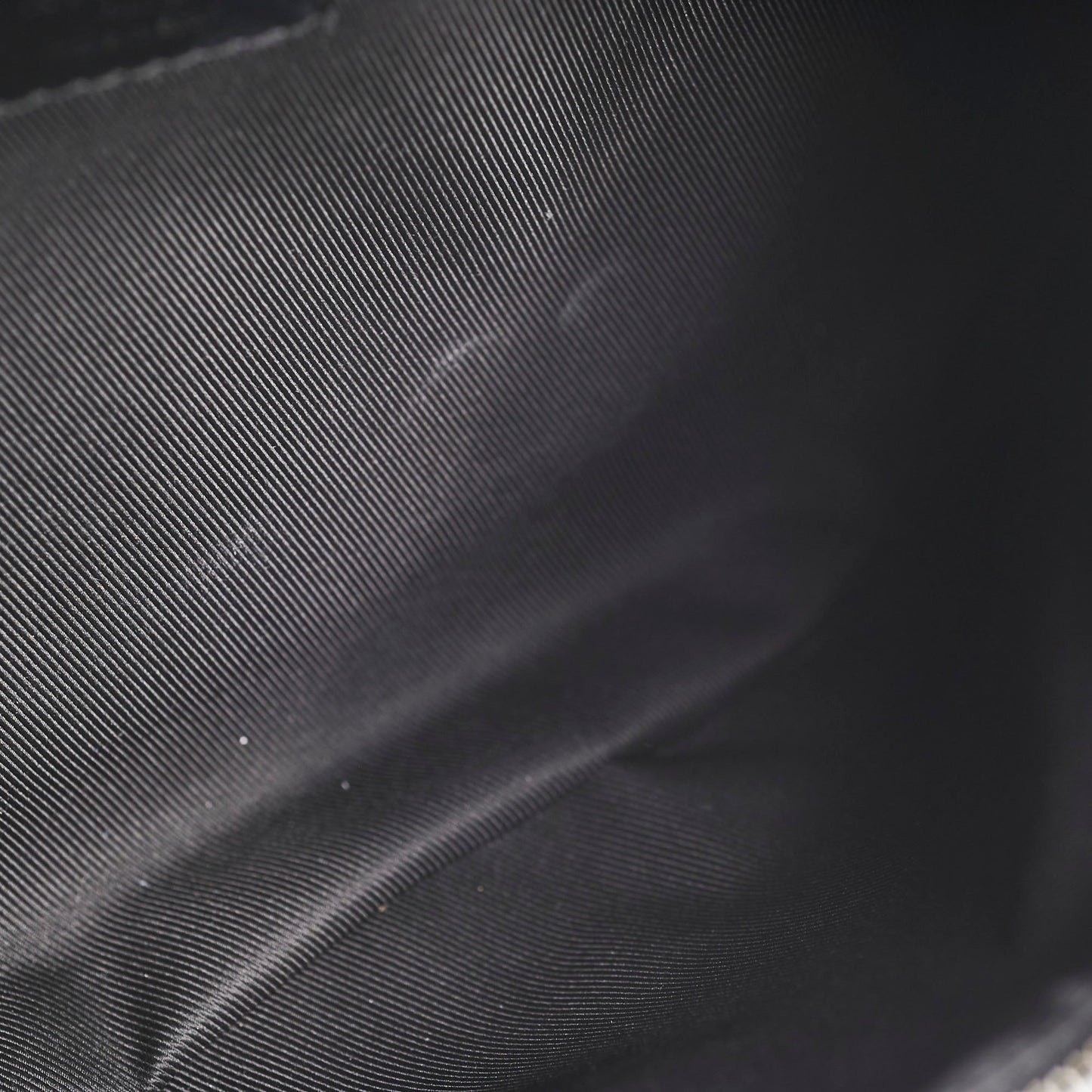 Louis Vuitton Discovery GM Bumbag