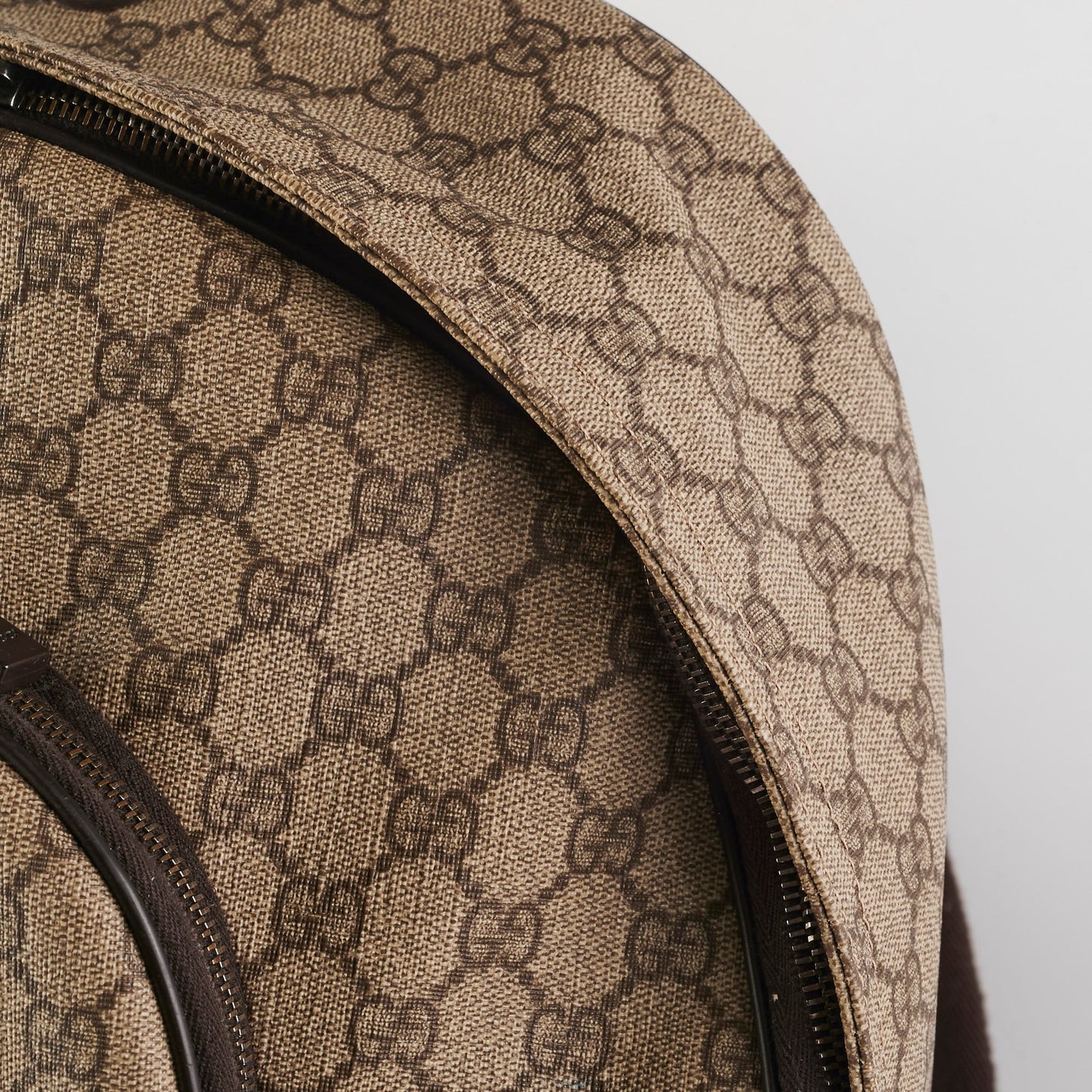 Gucci Backpack GGSupreme
