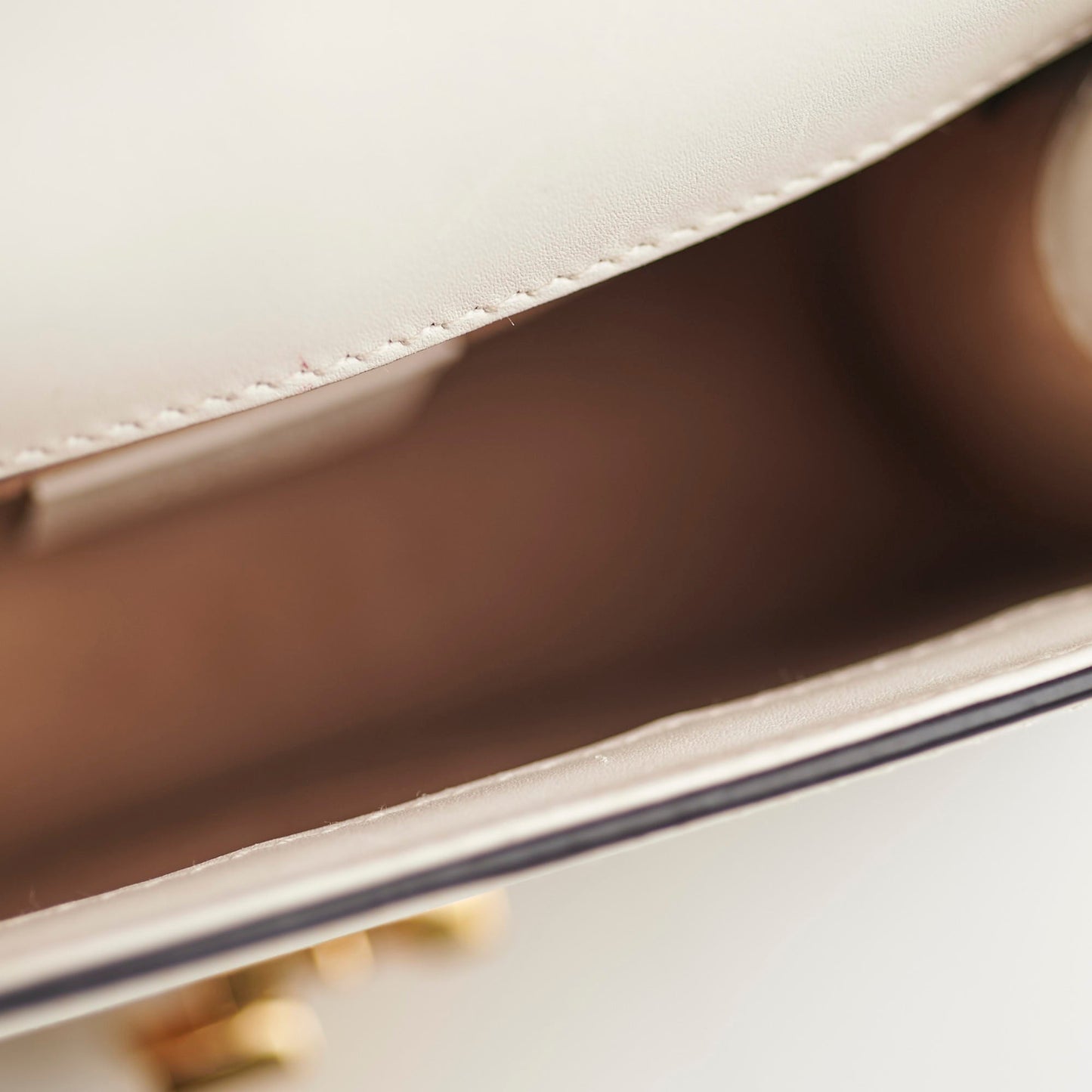Gucci Sylvie Small Top Handle White