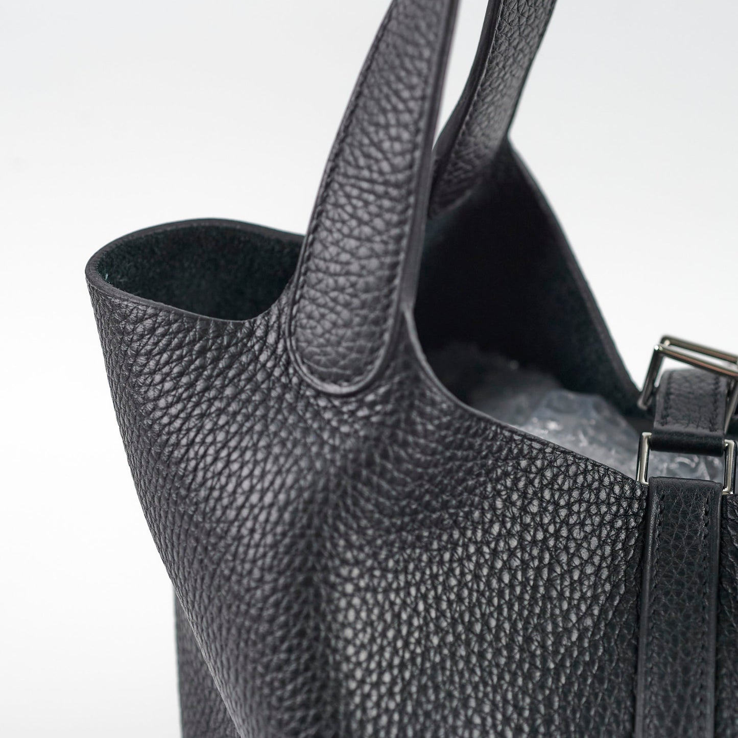 Hermes Picotin 22 Lock Bag Noir A Stamp