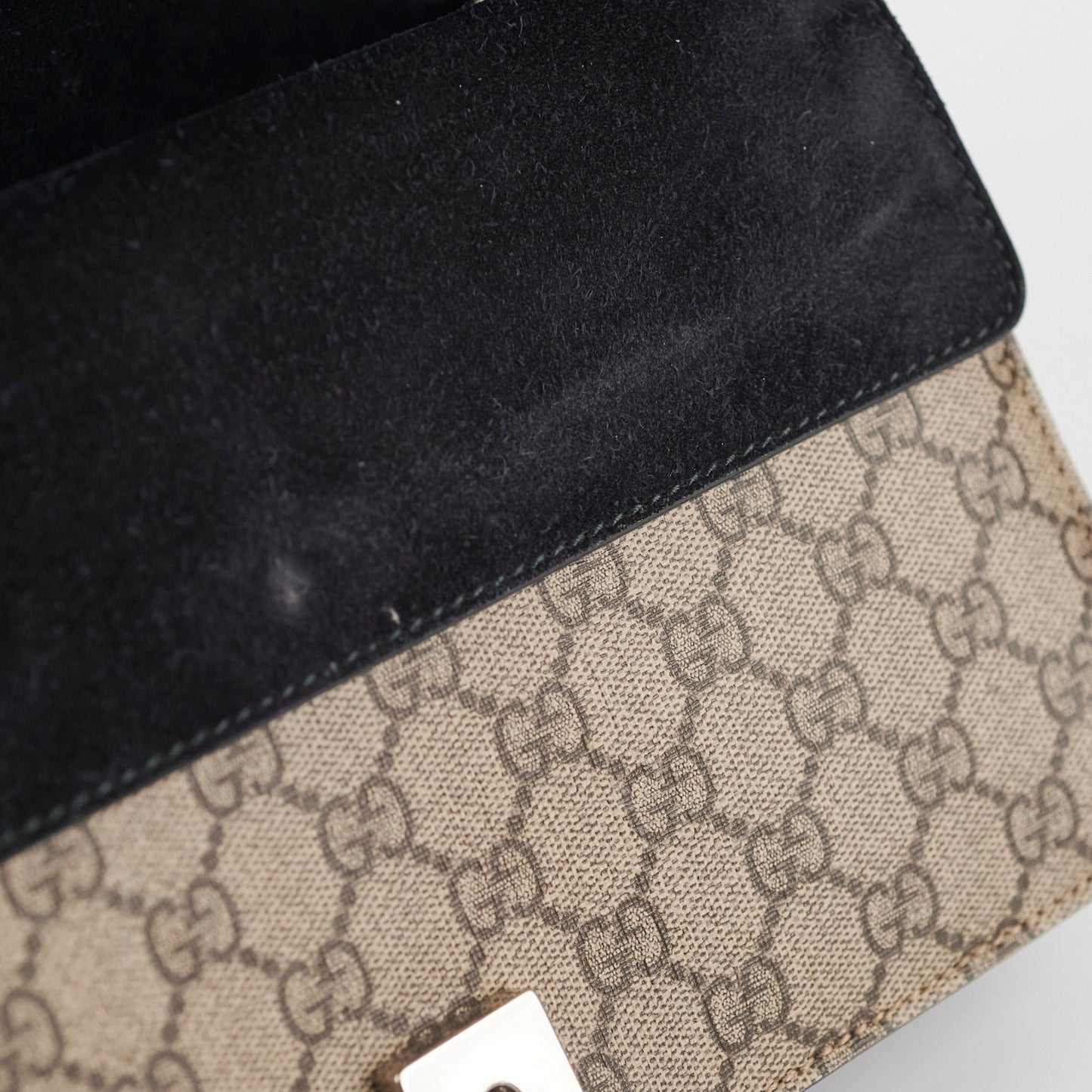 Gucci Medium Dionysus Shoulder Bag