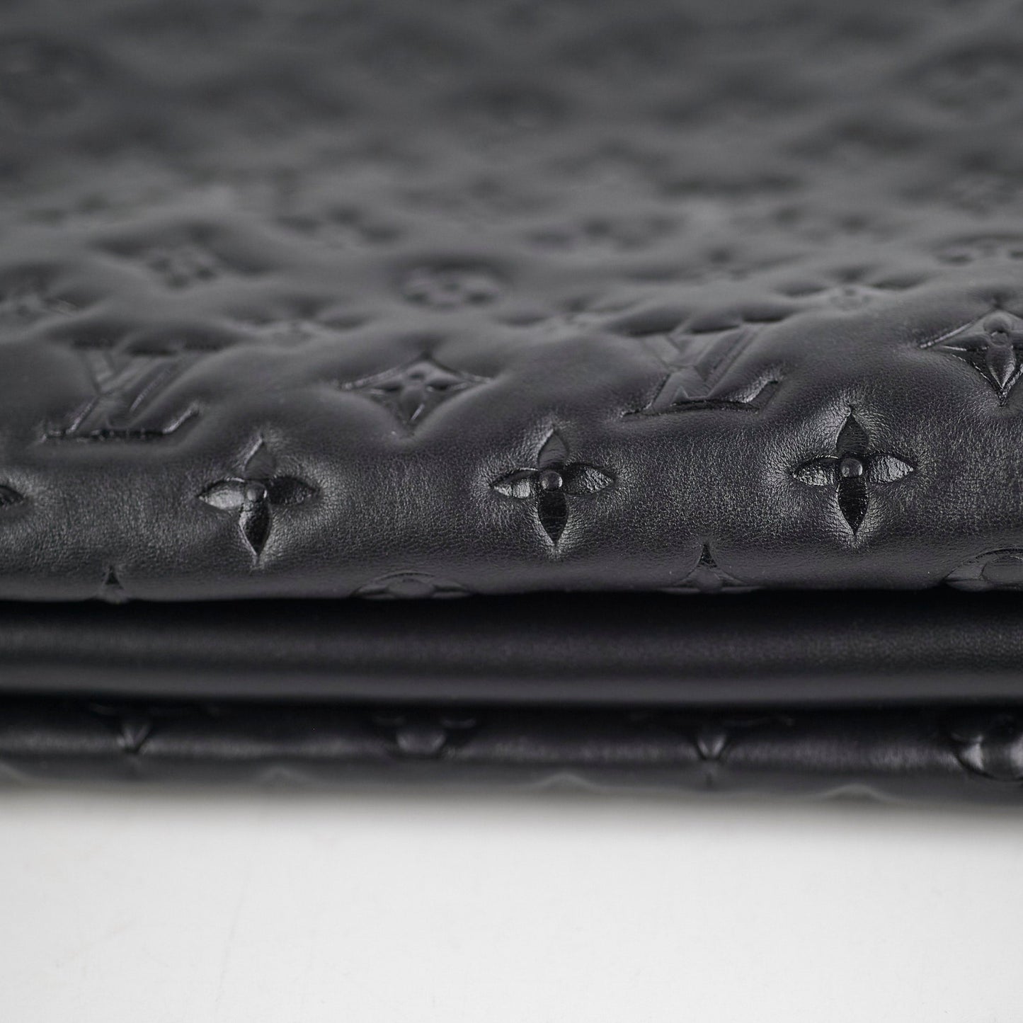Louis Vuitton Coussin MM Black
