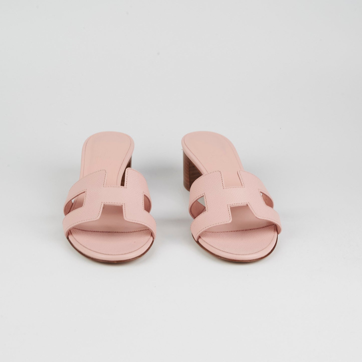 Hermes Oasis Rose Pale Sandals Size 34