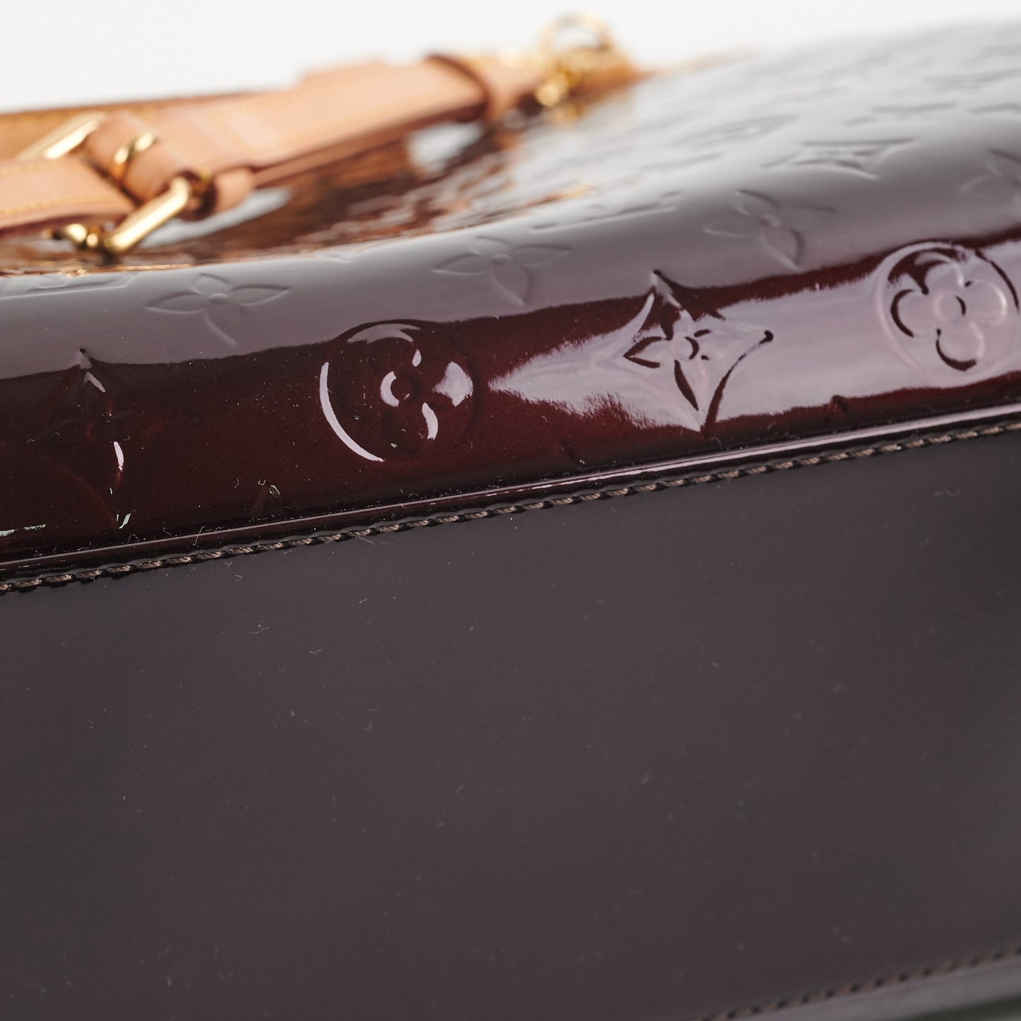 Louis Vuitton Brea MM Amarante Monogram Vernis Bag