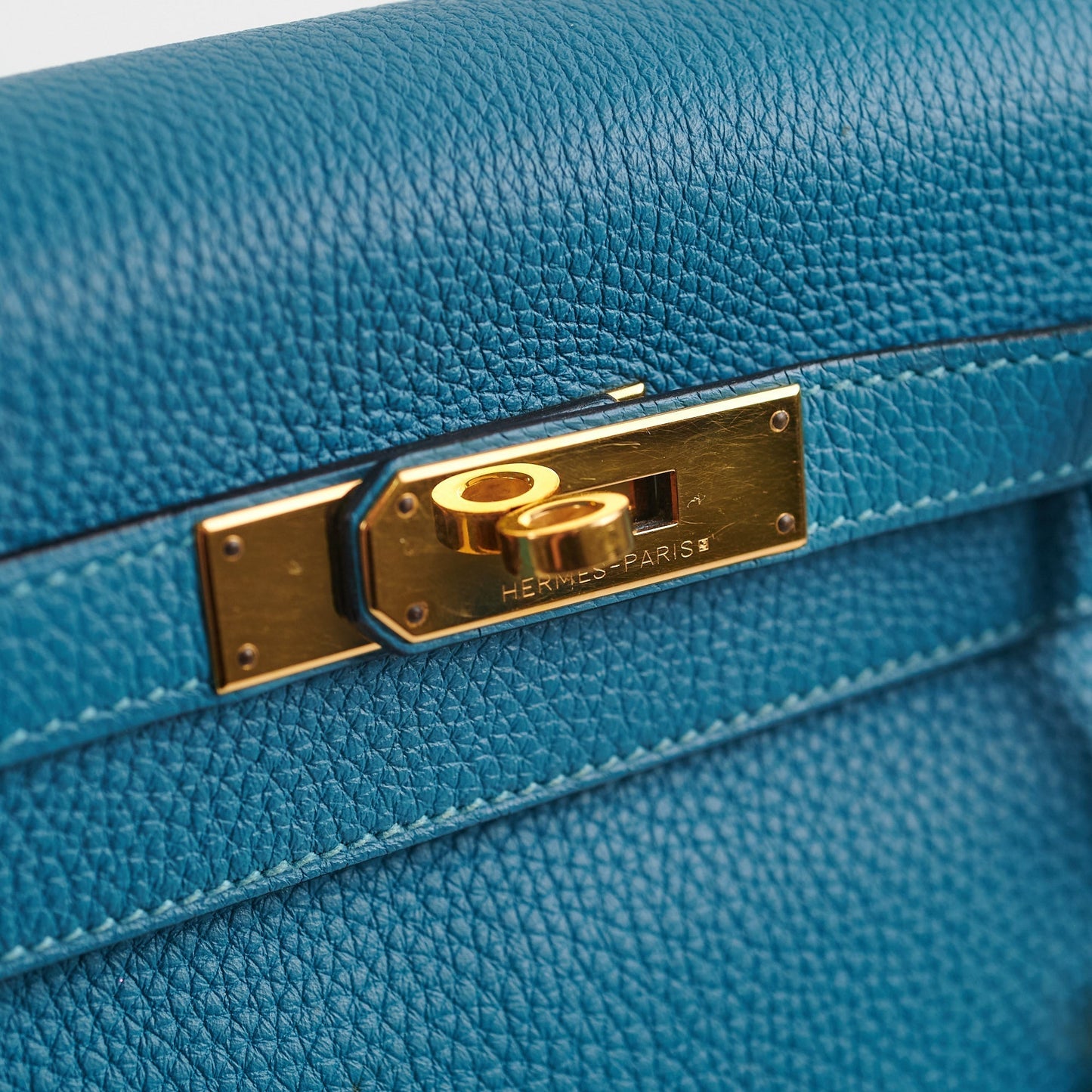 Hermes Kelly 28 Togo Izmir Blue Stamp R Square (2014)