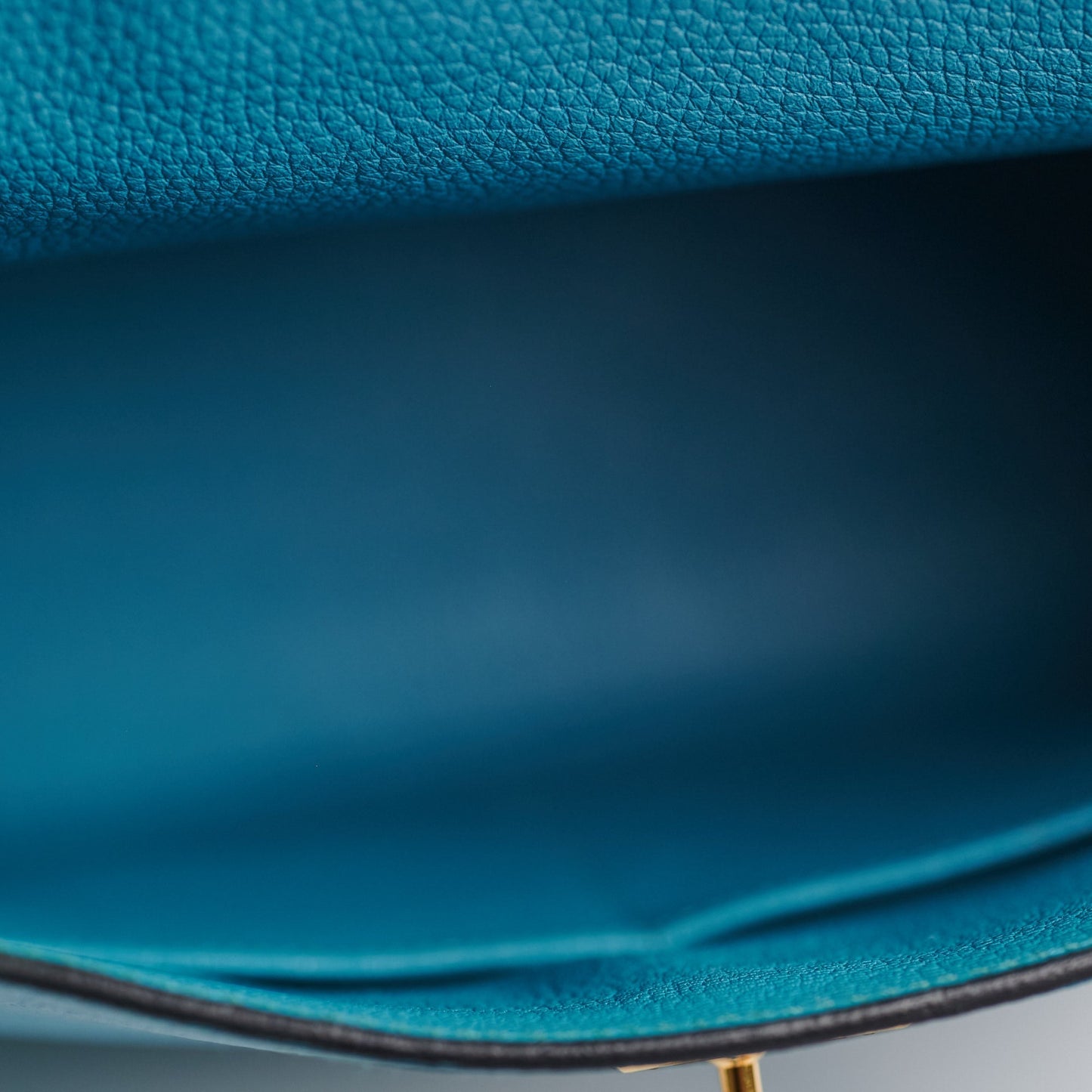 Hermes Kelly 28 Togo Izmir Blue Stamp R Square (2014)