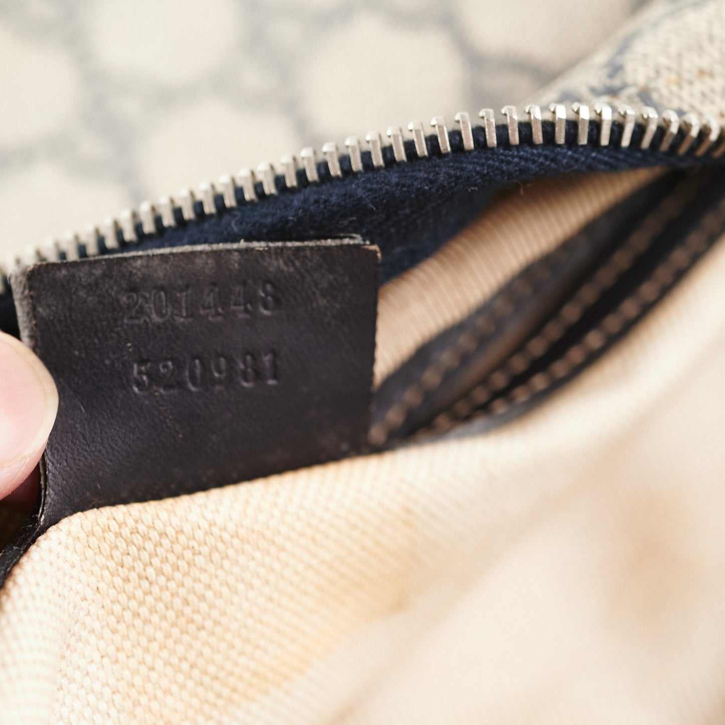 Gucci Messenger GG Supreme Canvas Large