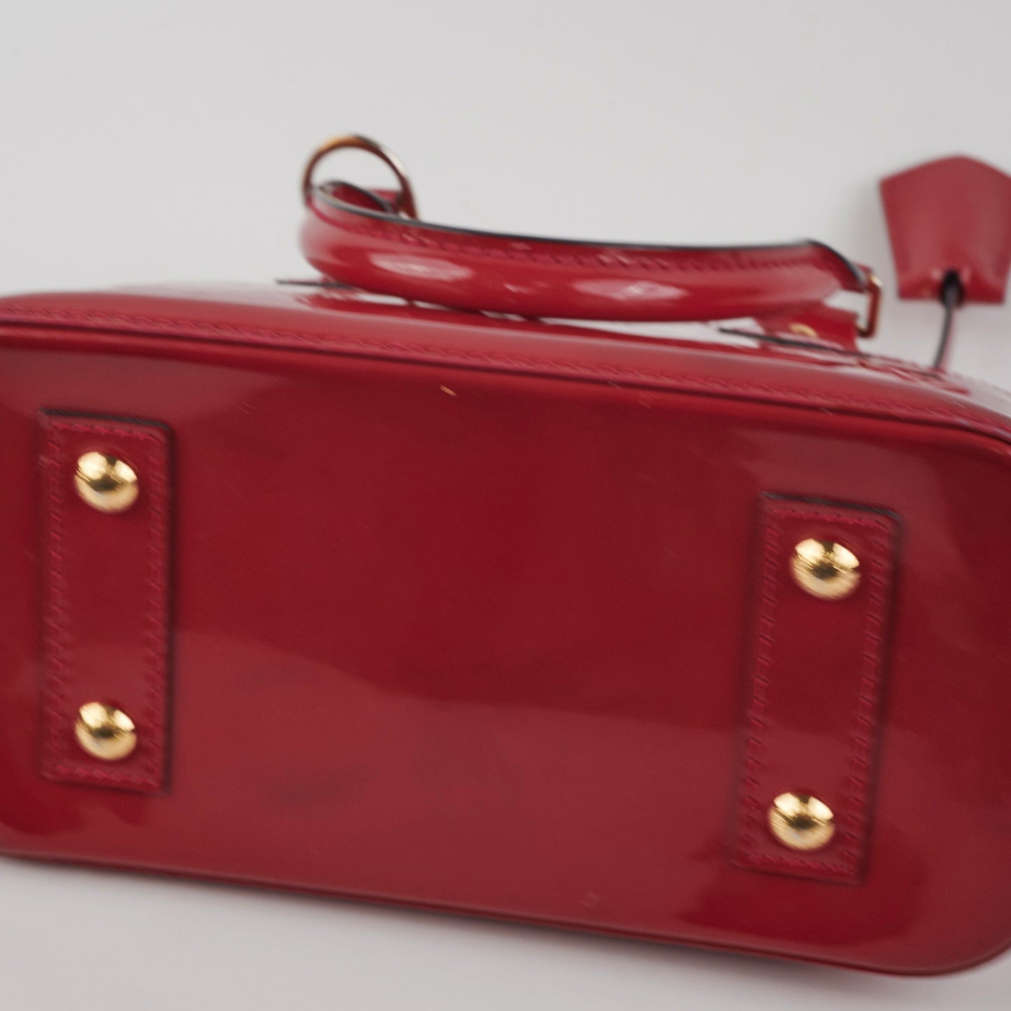 Louis Vuitton Alma BB Monogram Vernis Shoulder Handbag