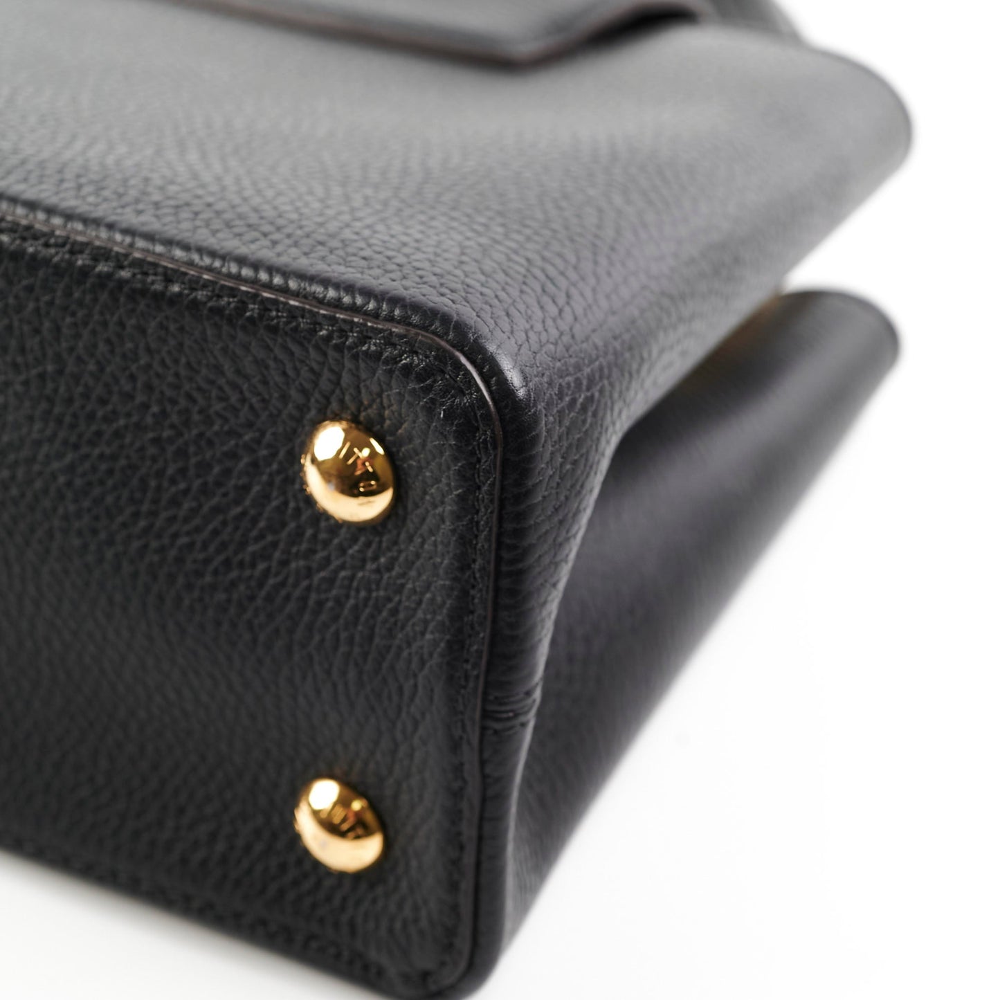 Louis Vuitton Capucines PM Black