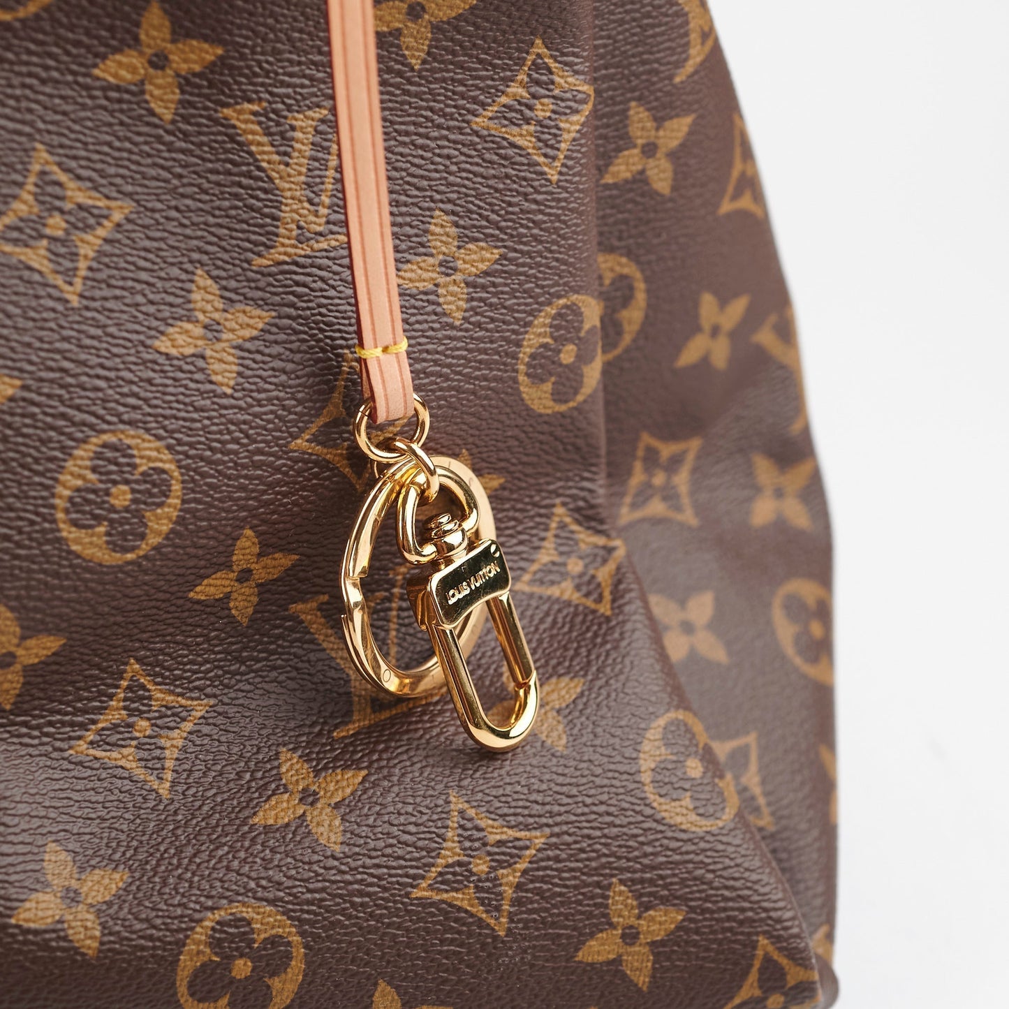 Louis Vuitton Artsy MM Monogram