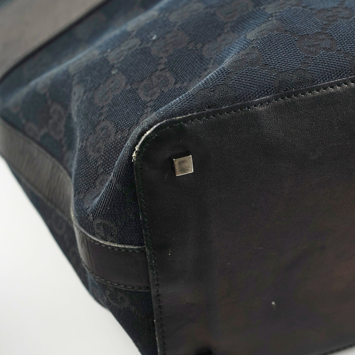 Gucci Vintage GG Canvas Black Shoulder Bag