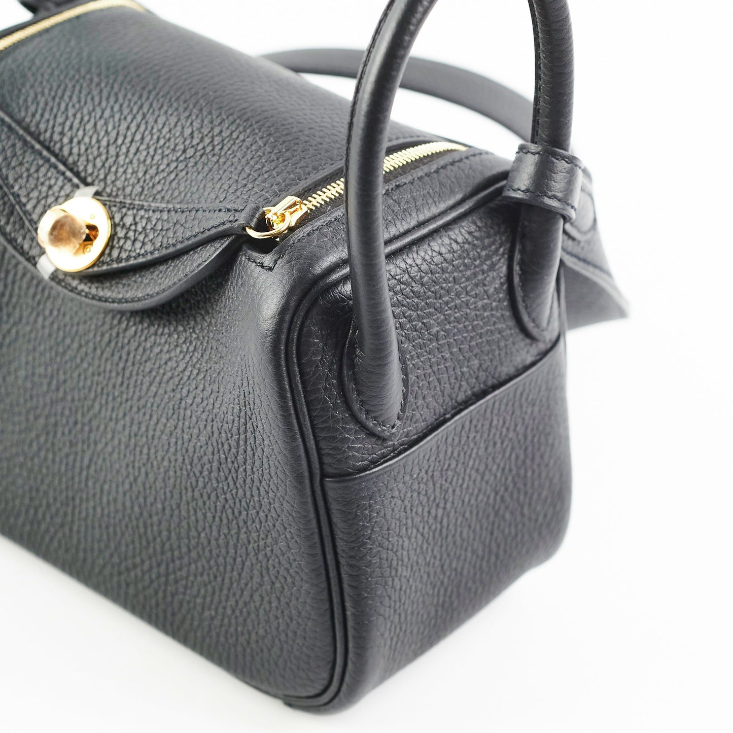 Hermes Mini Lindy Clemence Noir- Z stamp hold AL